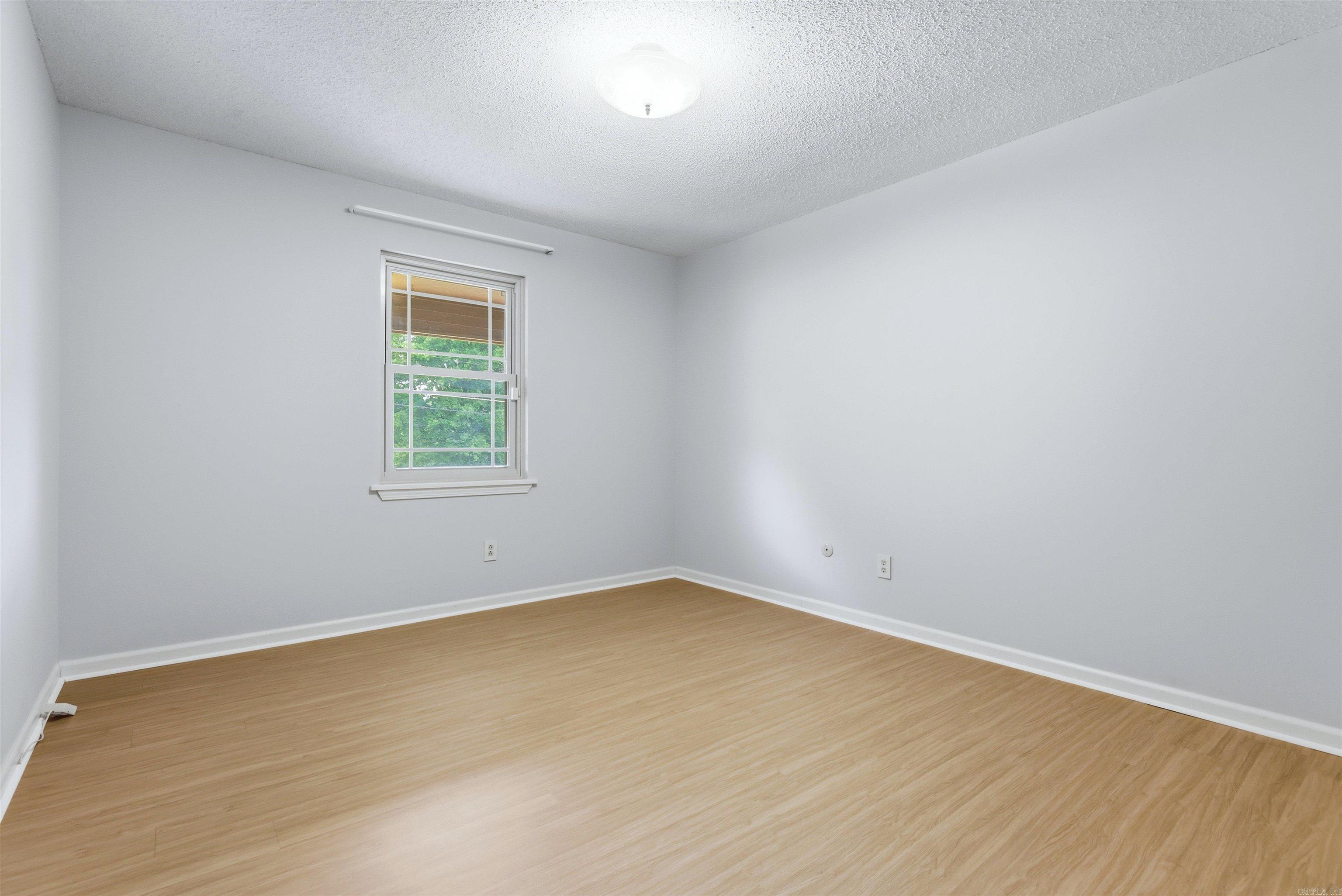 PIKE VIEW - Residential