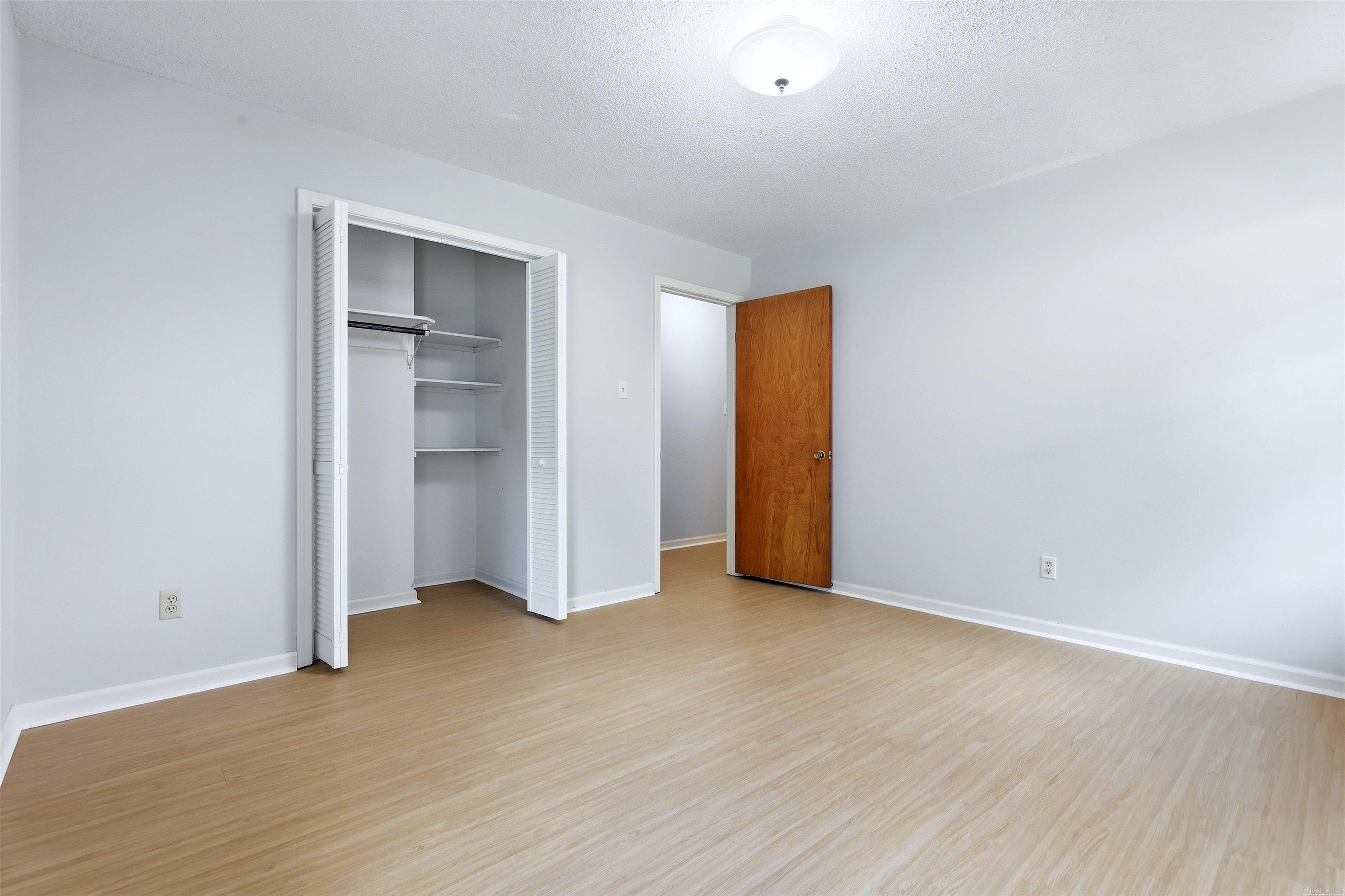 PIKE VIEW - Residential