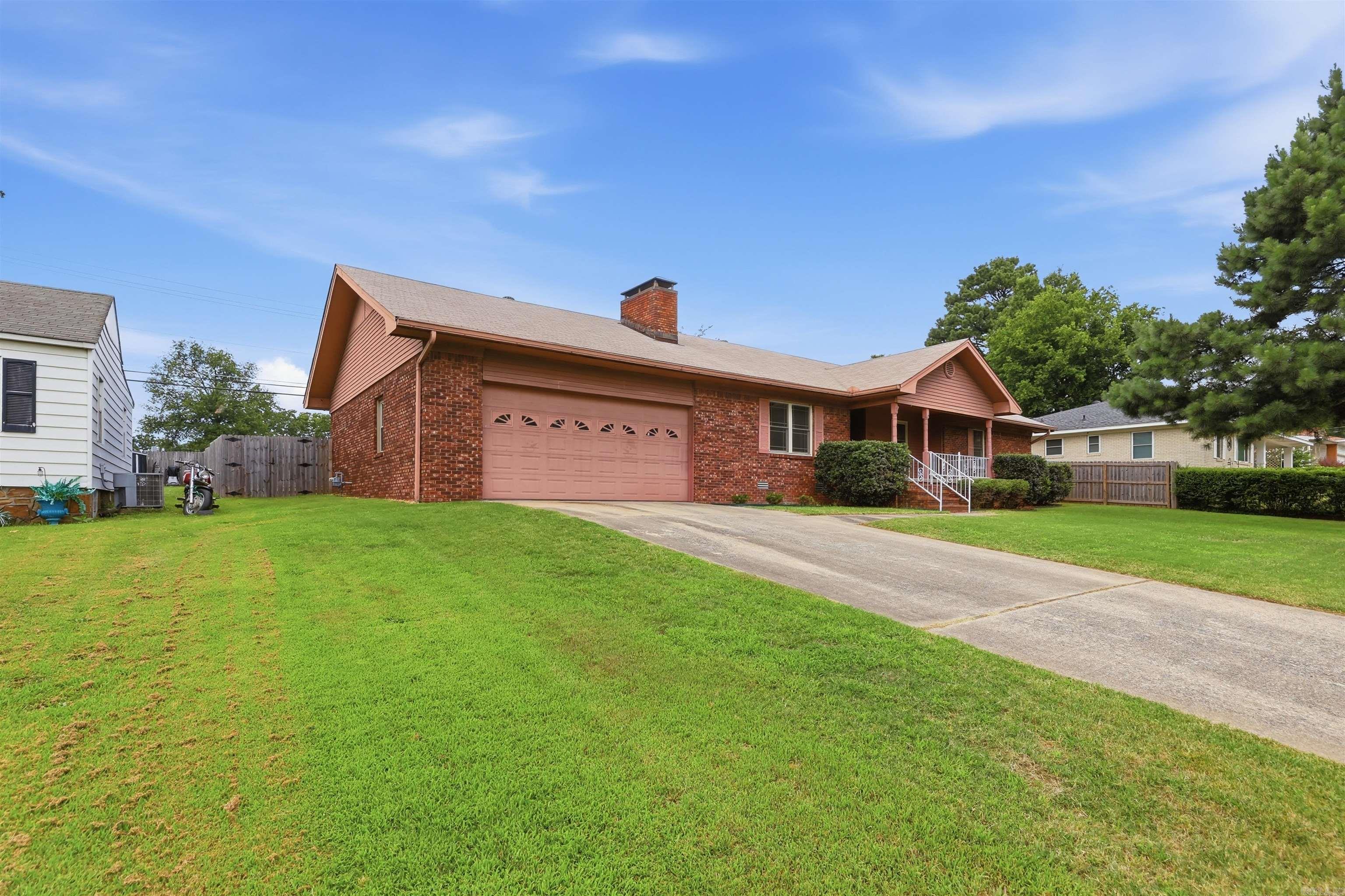 PIKE VIEW - Residential