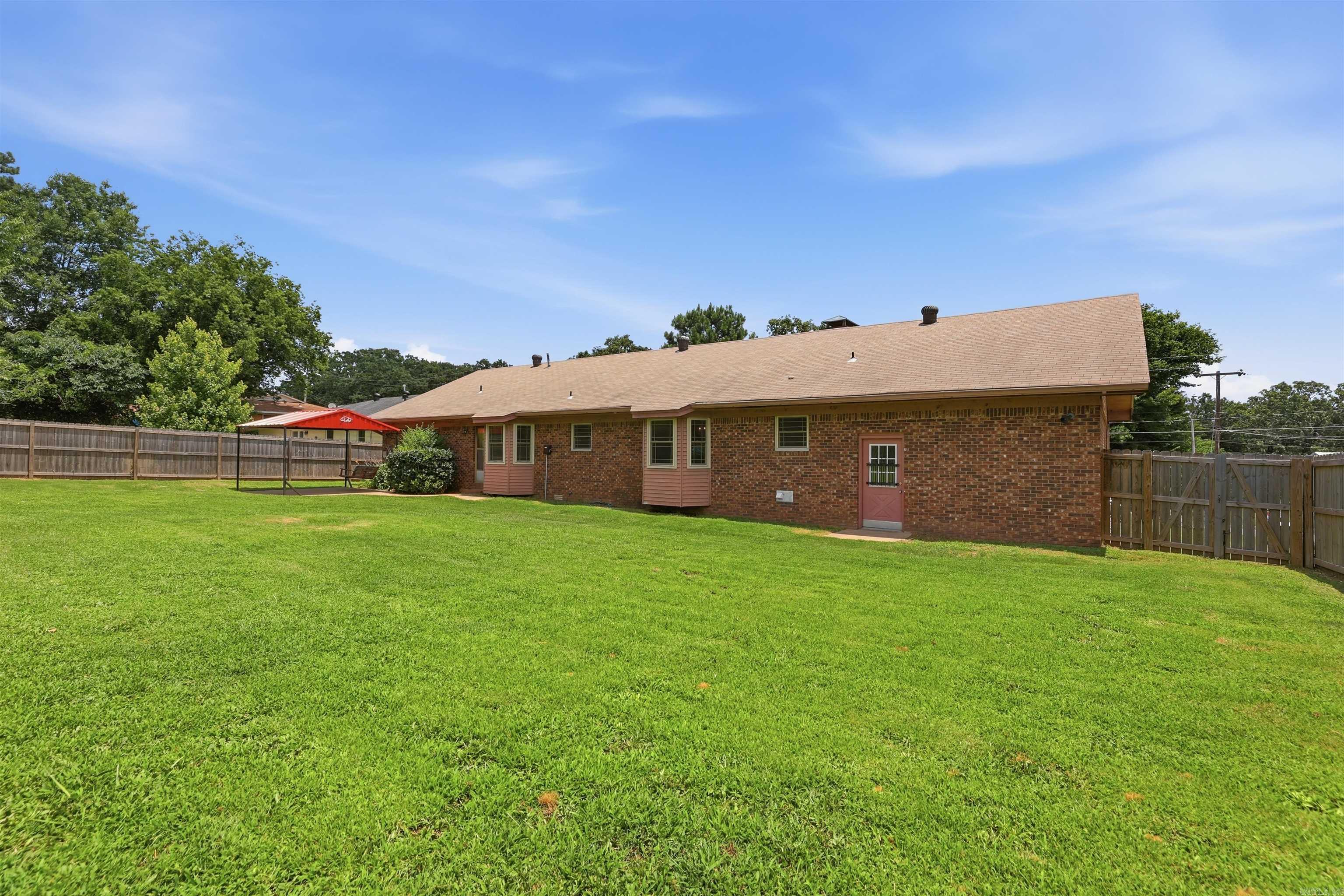 PIKE VIEW - Residential