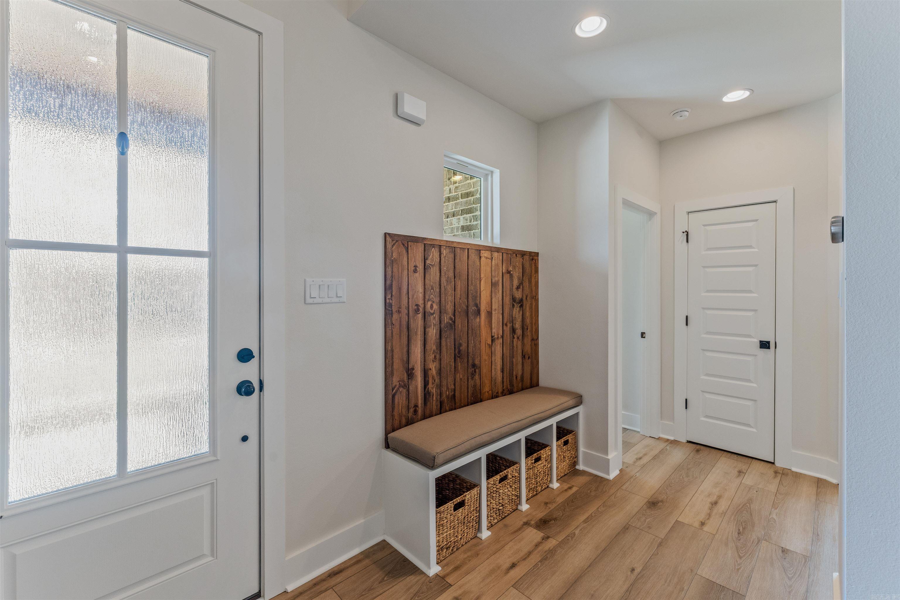 CORAL RIDGE - Residential