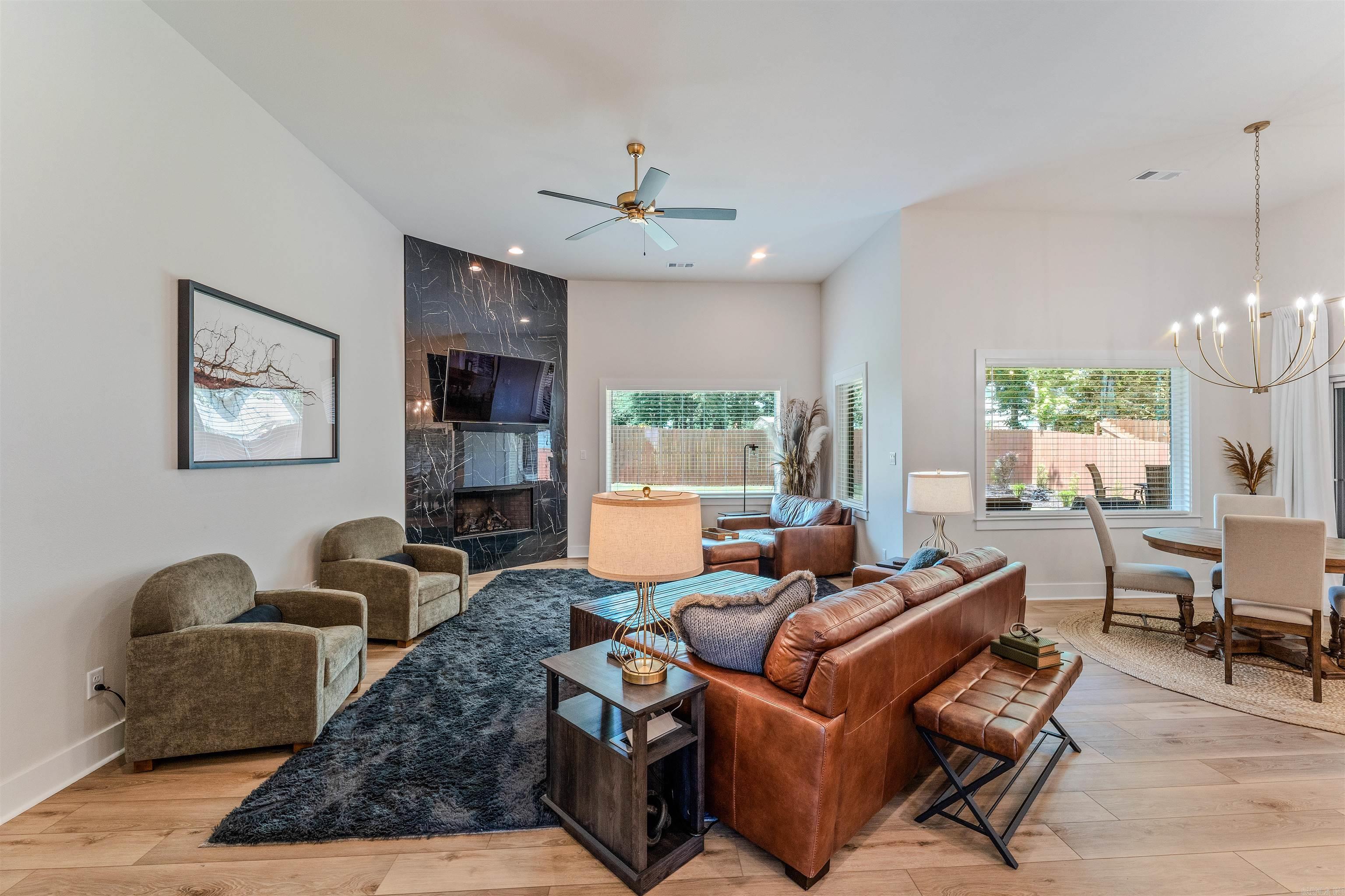 CORAL RIDGE - Residential