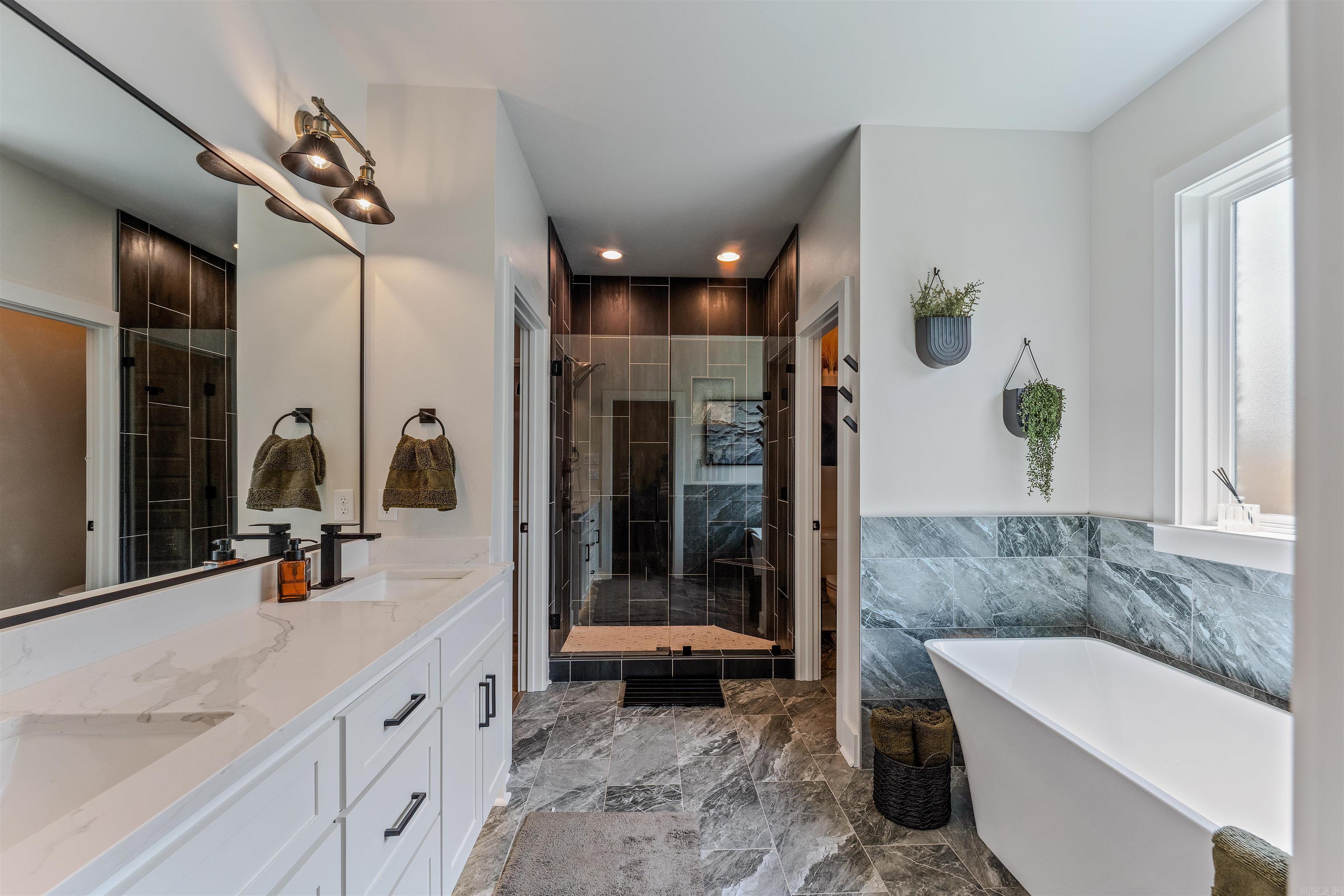 CORAL RIDGE - Residential