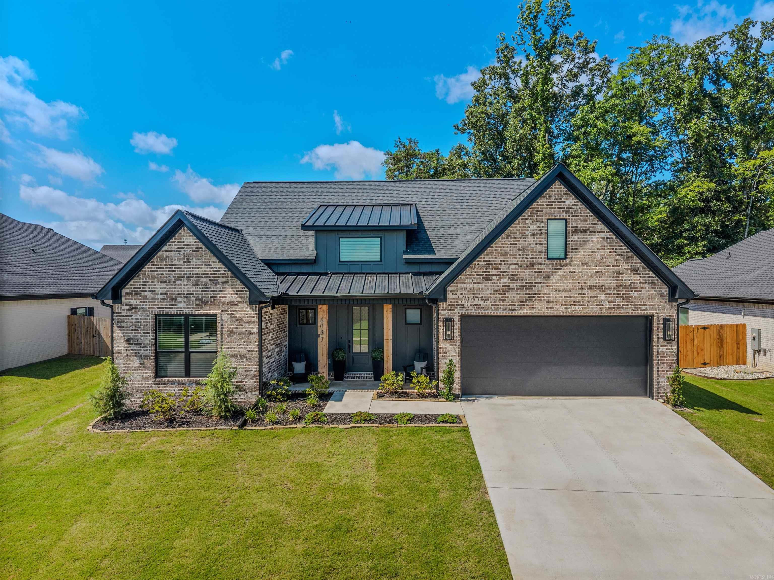 CORAL RIDGE - Residential