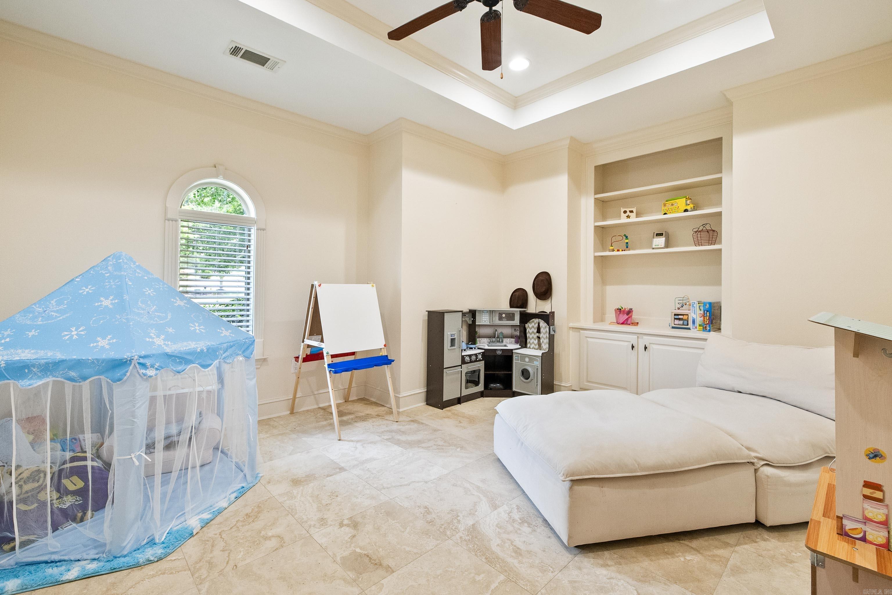 HURRICANE LAKE EST - Residential