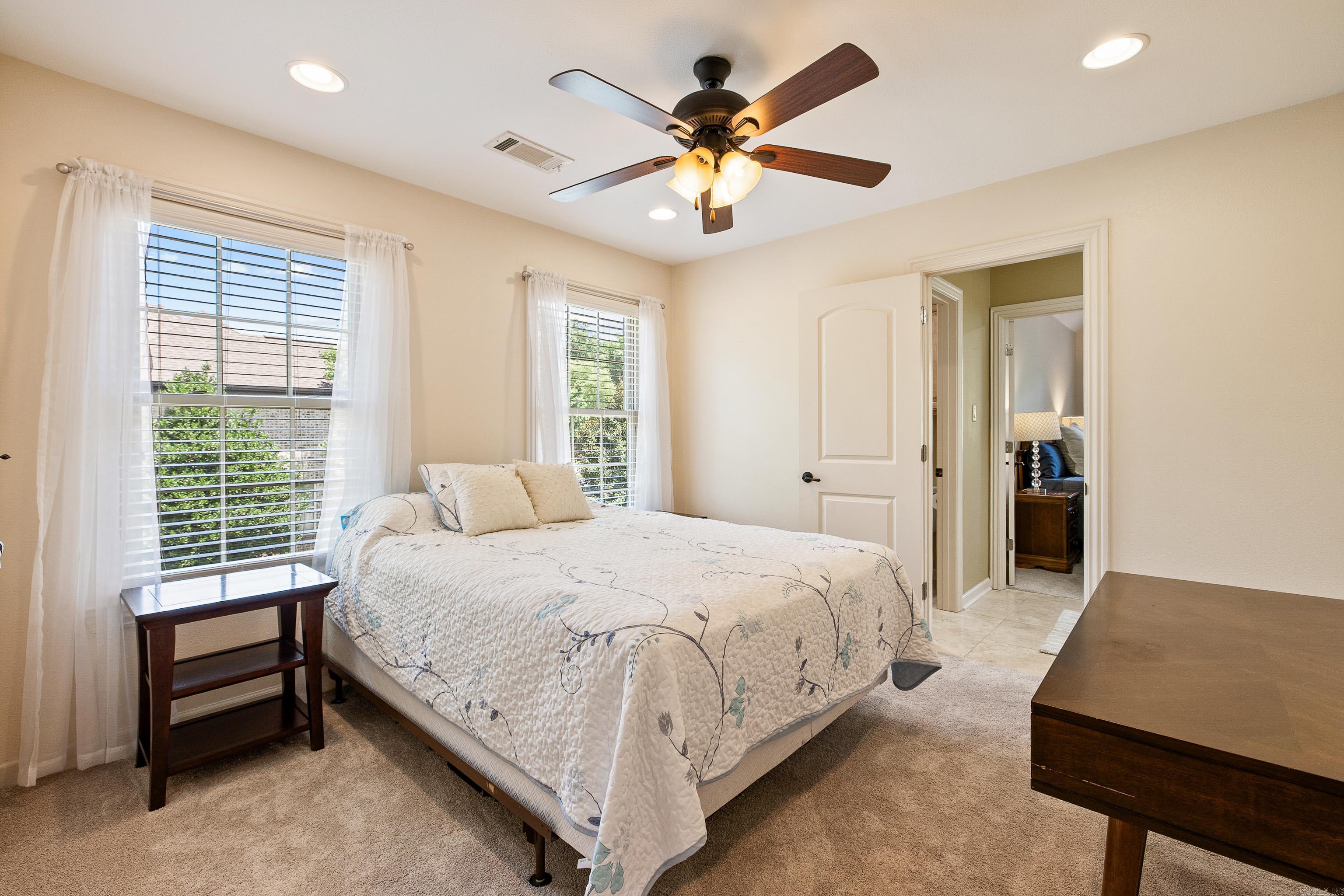 HURRICANE LAKE EST - Residential