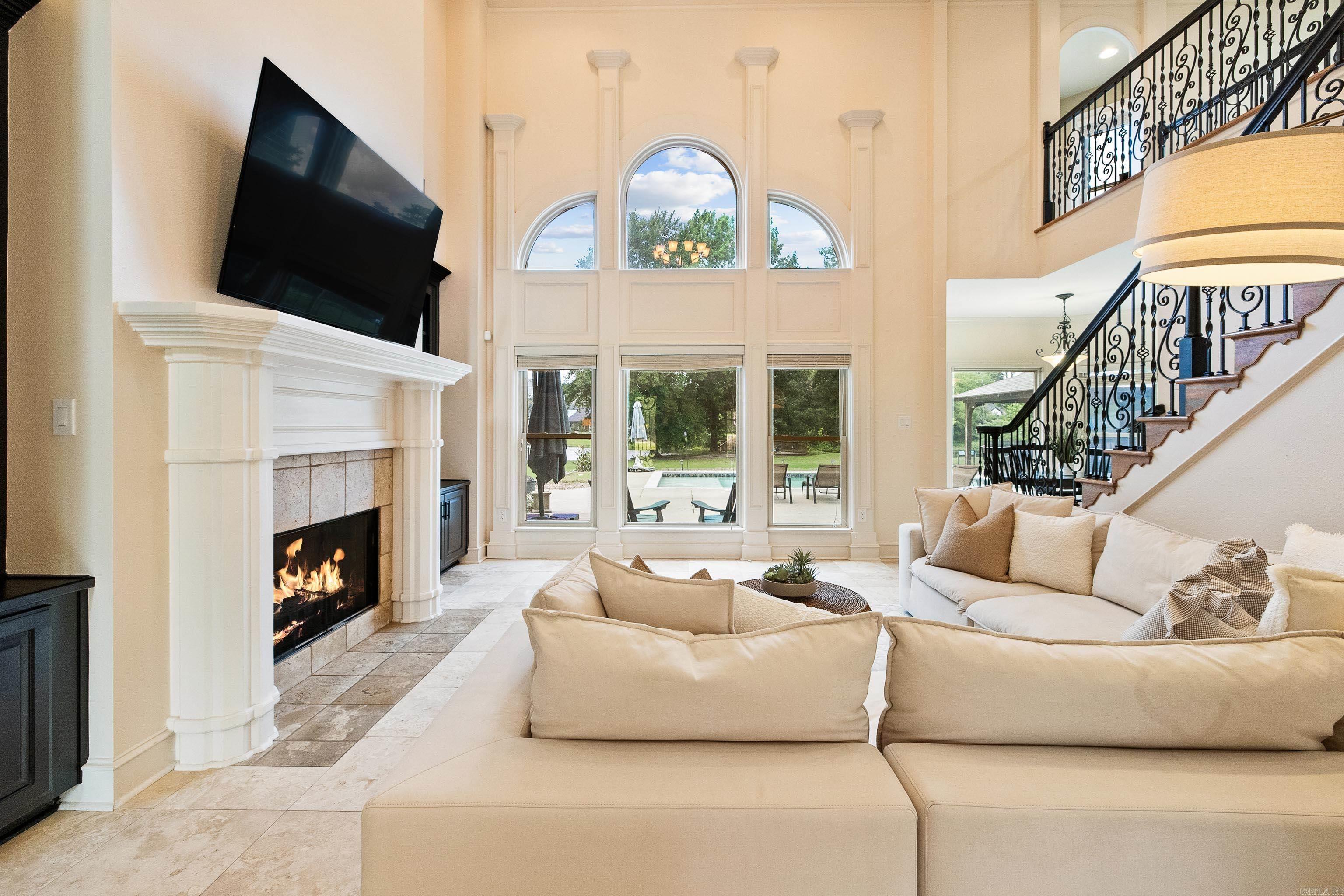HURRICANE LAKE EST - Residential