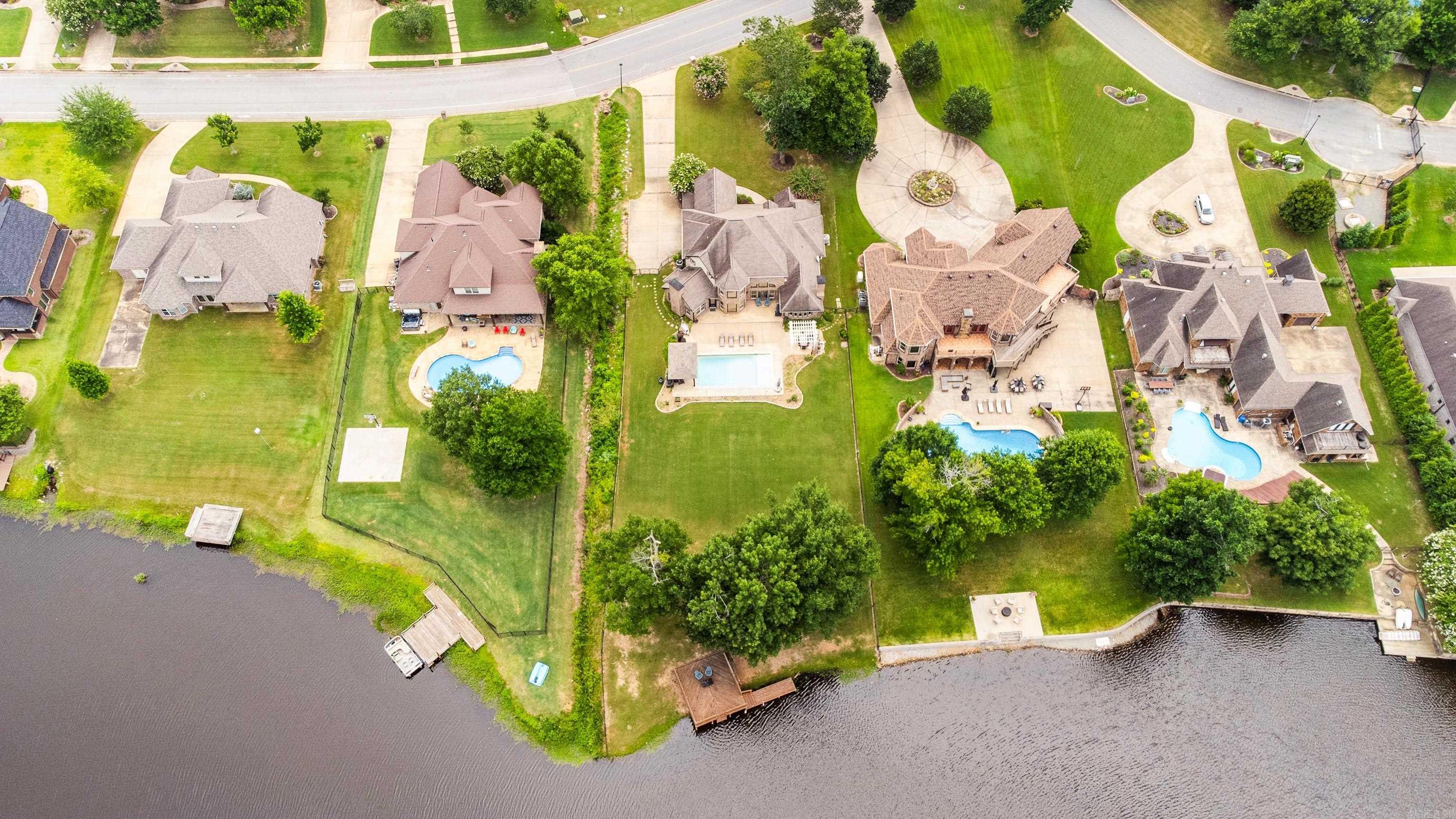 HURRICANE LAKE EST - Residential