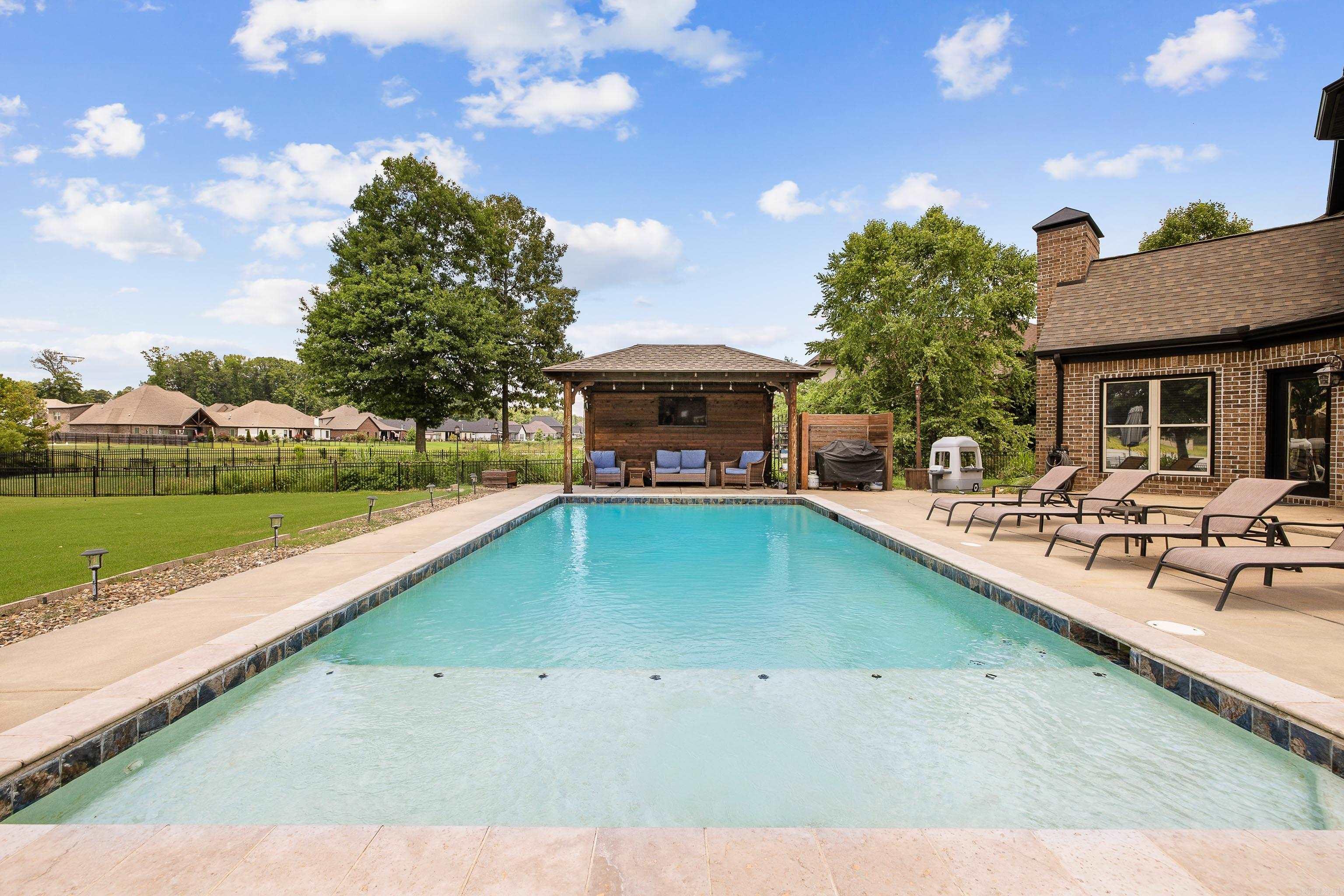 HURRICANE LAKE EST - Residential