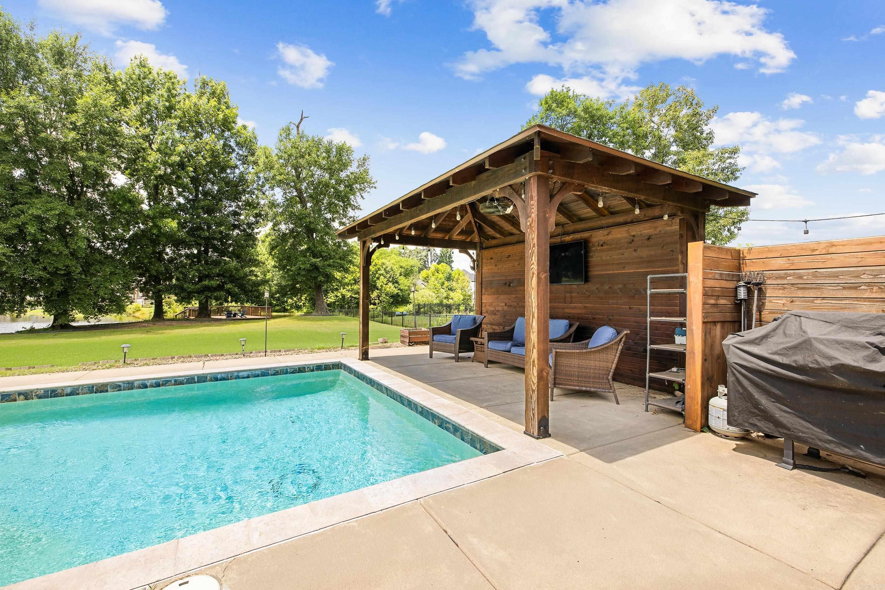 HURRICANE LAKE EST - Residential