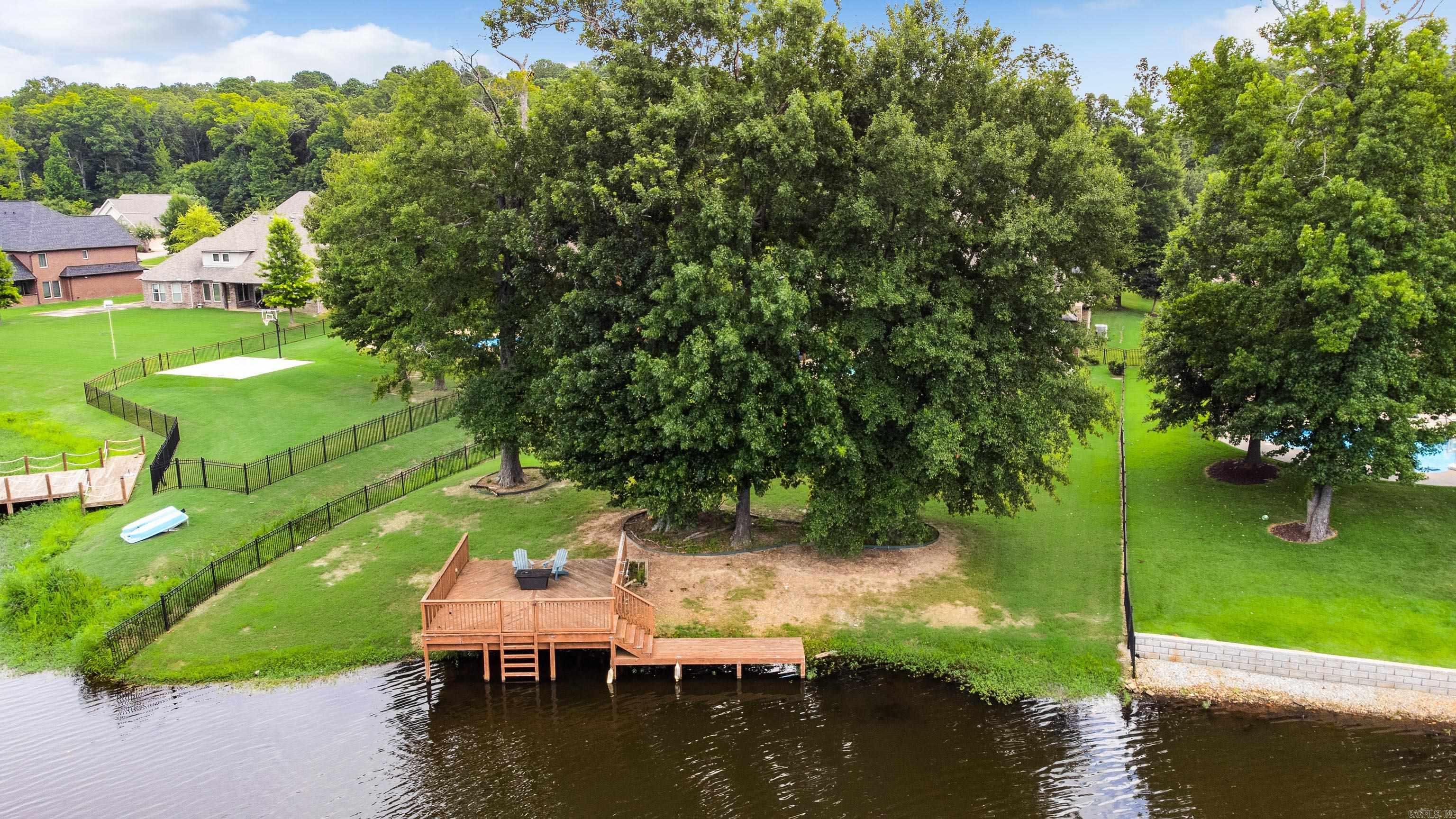 HURRICANE LAKE EST - Residential