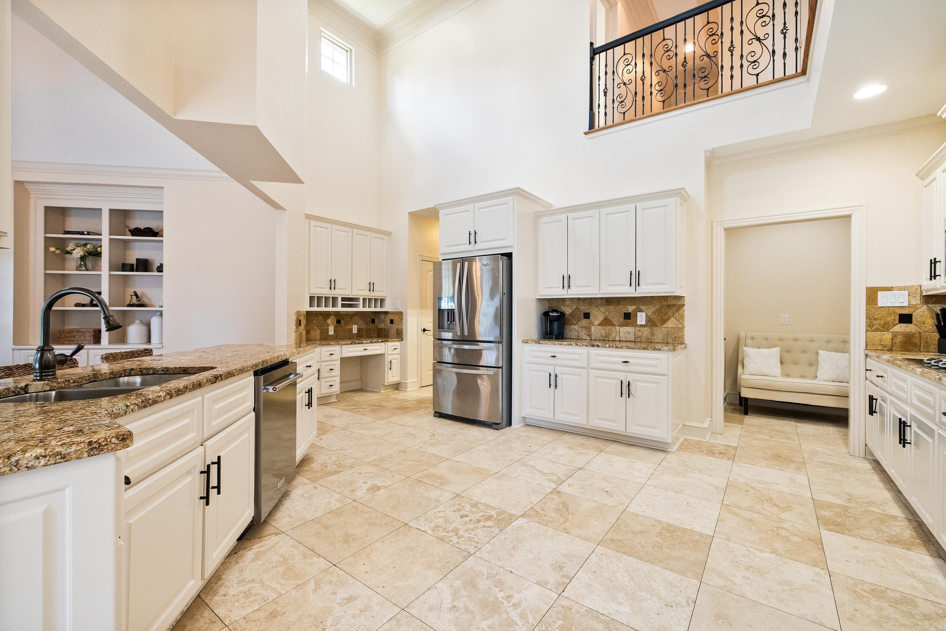 HURRICANE LAKE EST - Residential