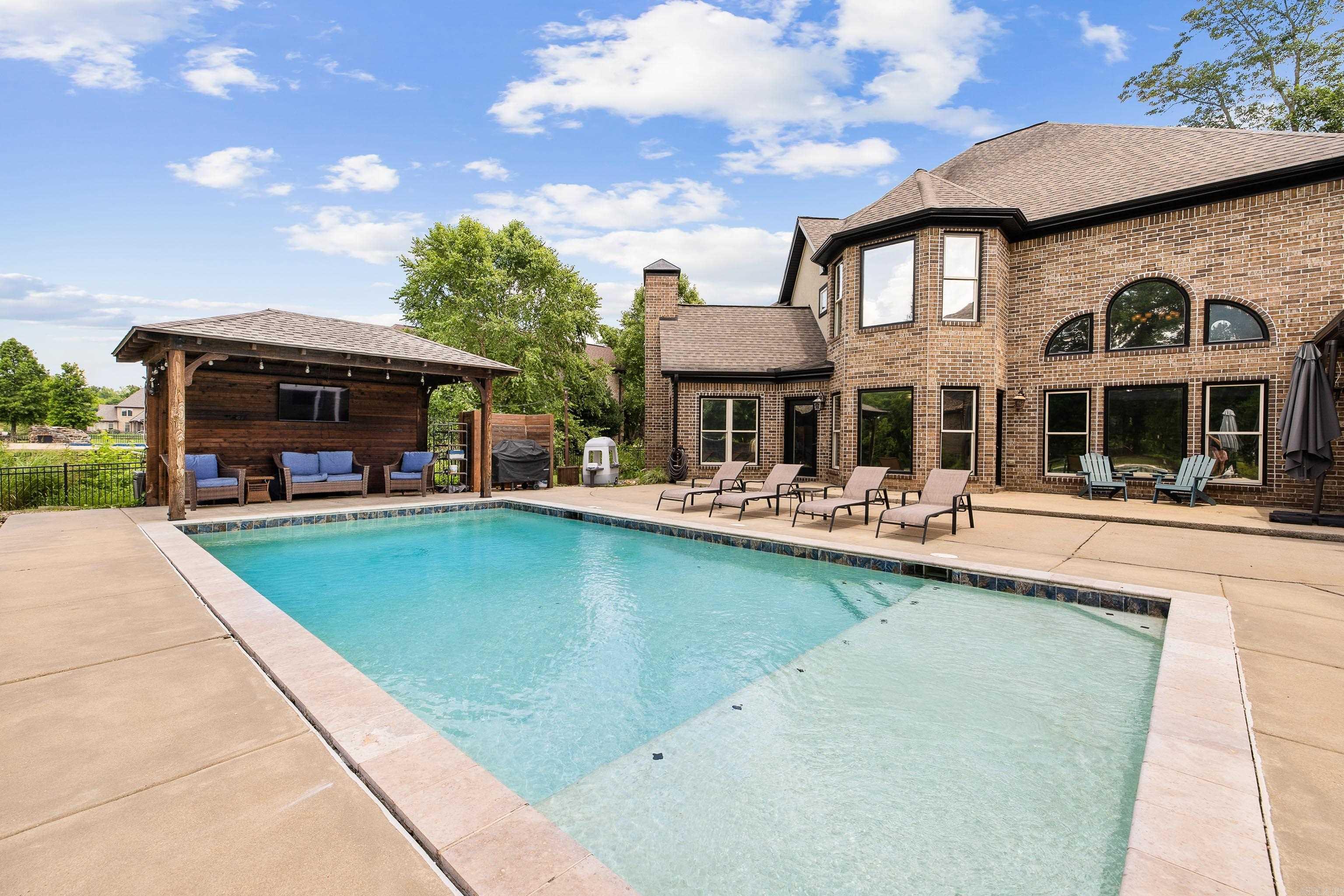 HURRICANE LAKE EST - Residential
