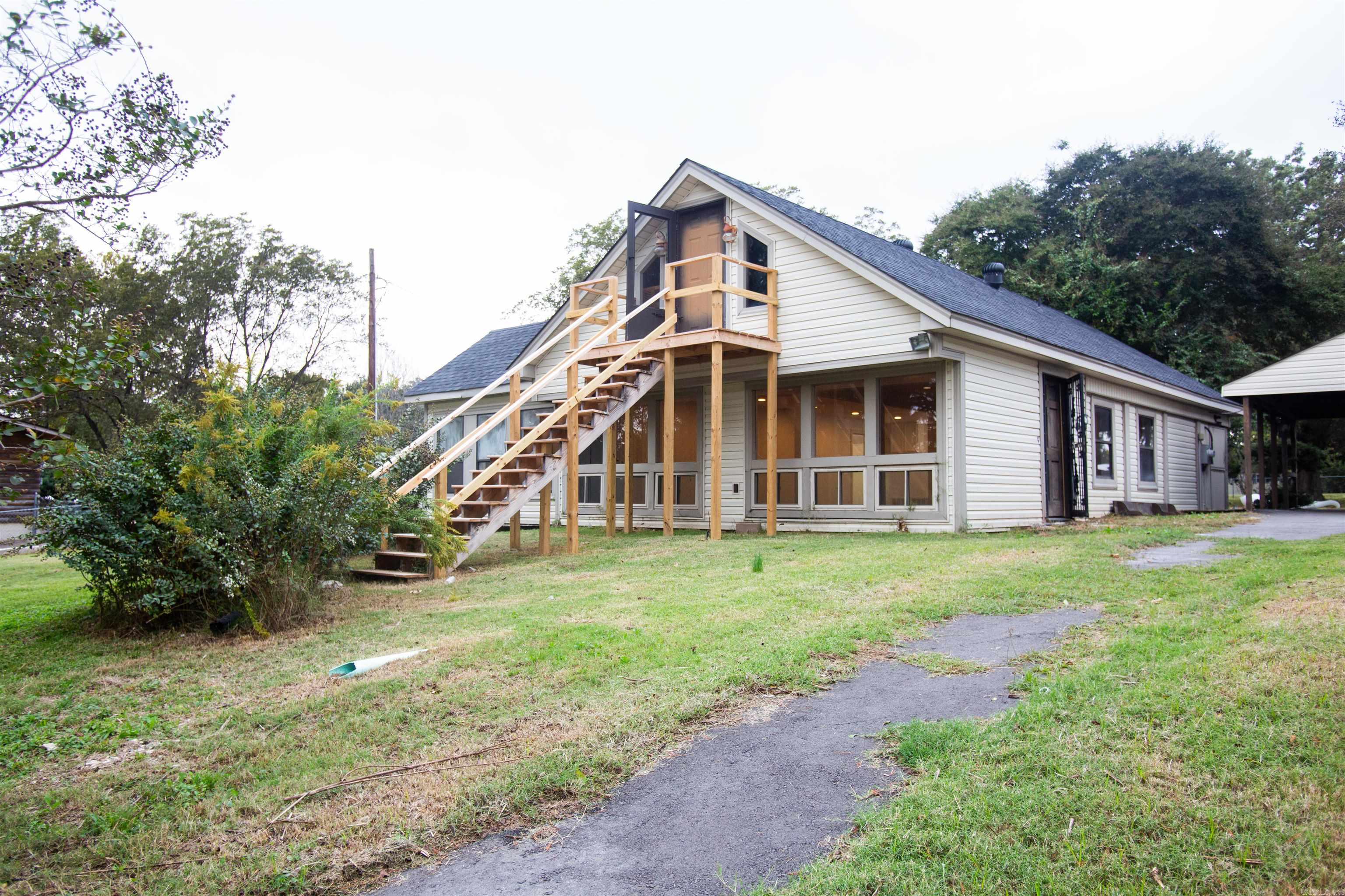 River Manor Estates - Residential Lease