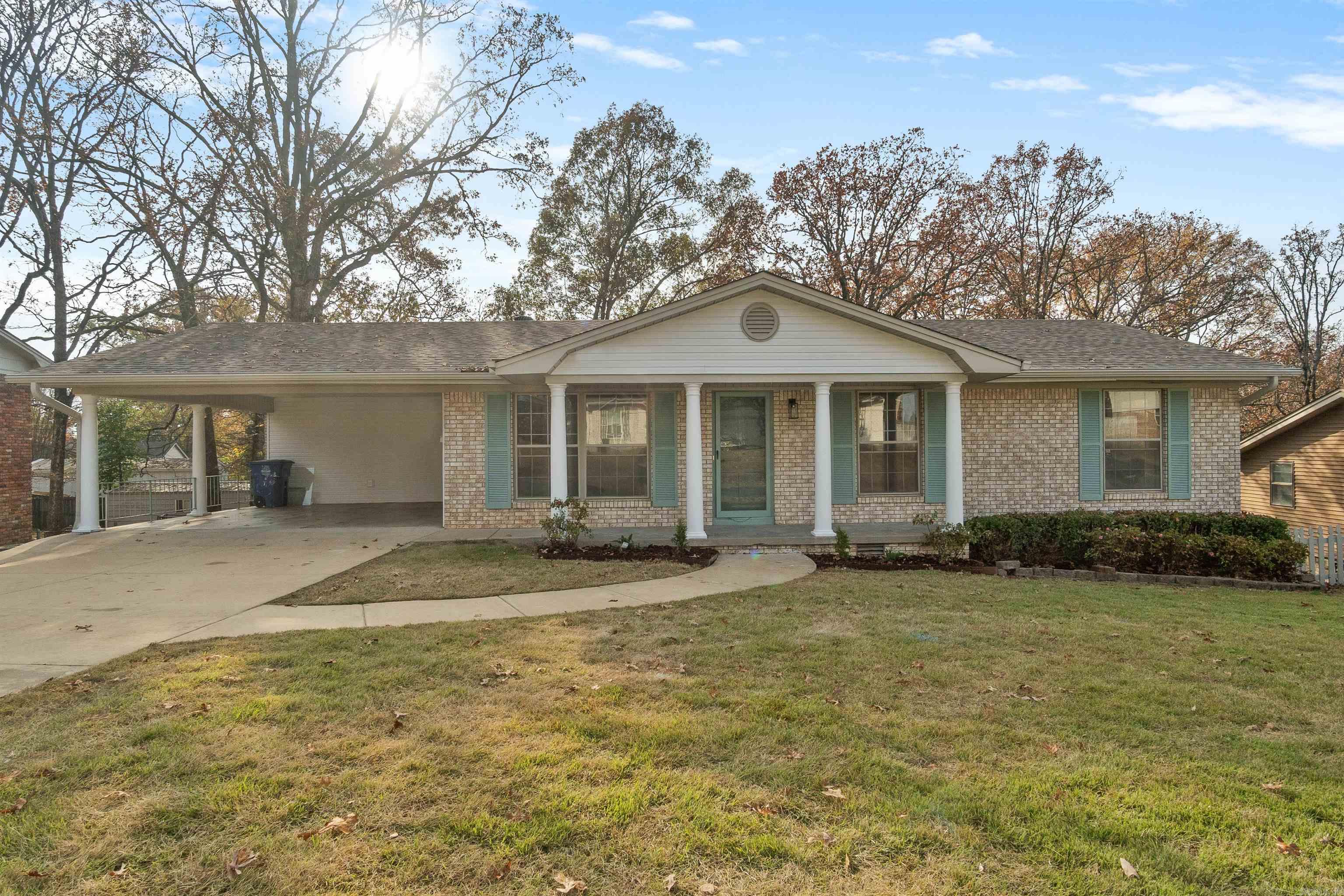 Location Location, Location! This home boasts a 4-Bed, 3-Bath, 1-Large Bonus Downstairs Storage Space, plus 1-Mechanical Room has now wrapped up its remodel! This home is ready for a new owner! New Flooring, Counters, Cabinets, Pulls/Knobs, Bathrooms, Paint, Roof, Light Fixtures, Plumbing Fixtures, etc....and so much more! You do not want to miss out on this looker!  3-Bed and 2-Bath upstairs and 1-Bed, 1-Bath downstairs. You enter the home on the main level (upper level). Has walkout basement storage area. Enjoy the back deck for afternoons and evenings with friends. Inside the home you will find the decorative custom accent wall in the living room. New Granite Counter tops and New appliances too! $7,500 Buyer Concession and Home Warranty Offered - write into Offer!  400f Ft from NLR Fire Dept Station, 1,270 Ft from Kroger, I used FEET to describe distances because this home, while boasting a nicely sized private backyard, is centrally located & close to so much! Literally minutes or walking distance from Food, Dining, Grocery, etc...Do not miss out on this all brick remodeled home.   Come Check This Place Out!  SEE AGENT REMARKS.