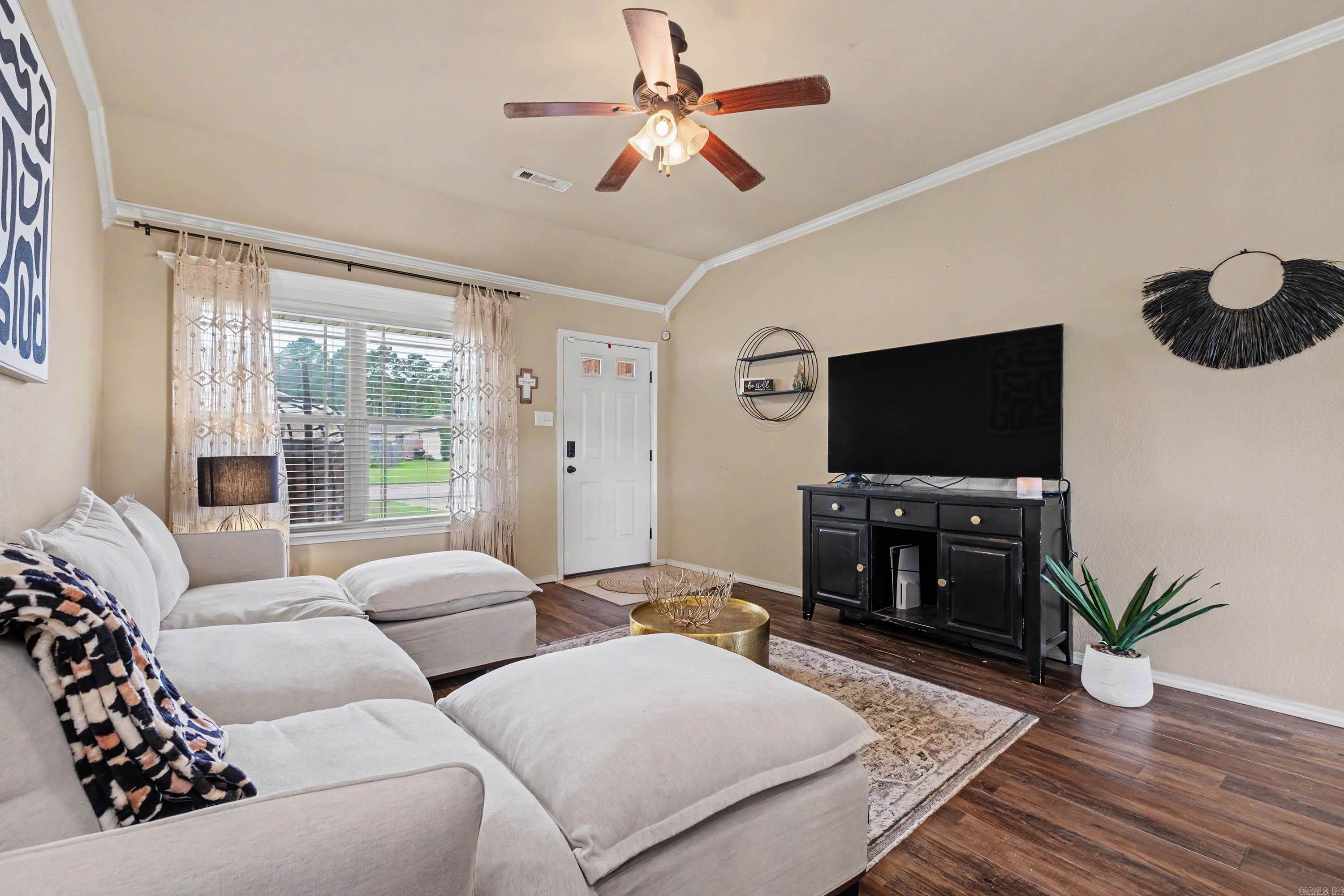 GREENWOOD ACRES - Residential