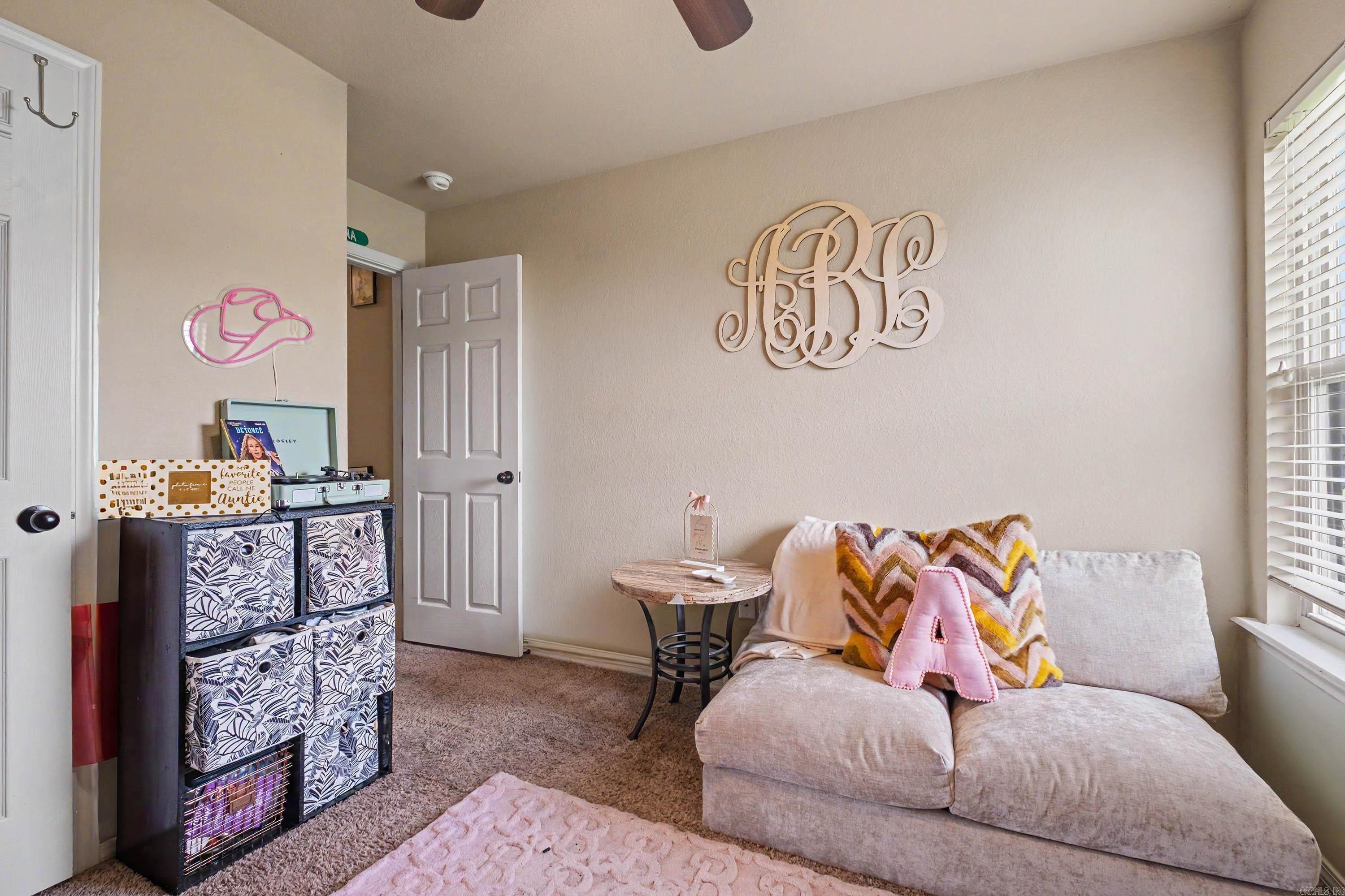 GREENWOOD ACRES - Residential