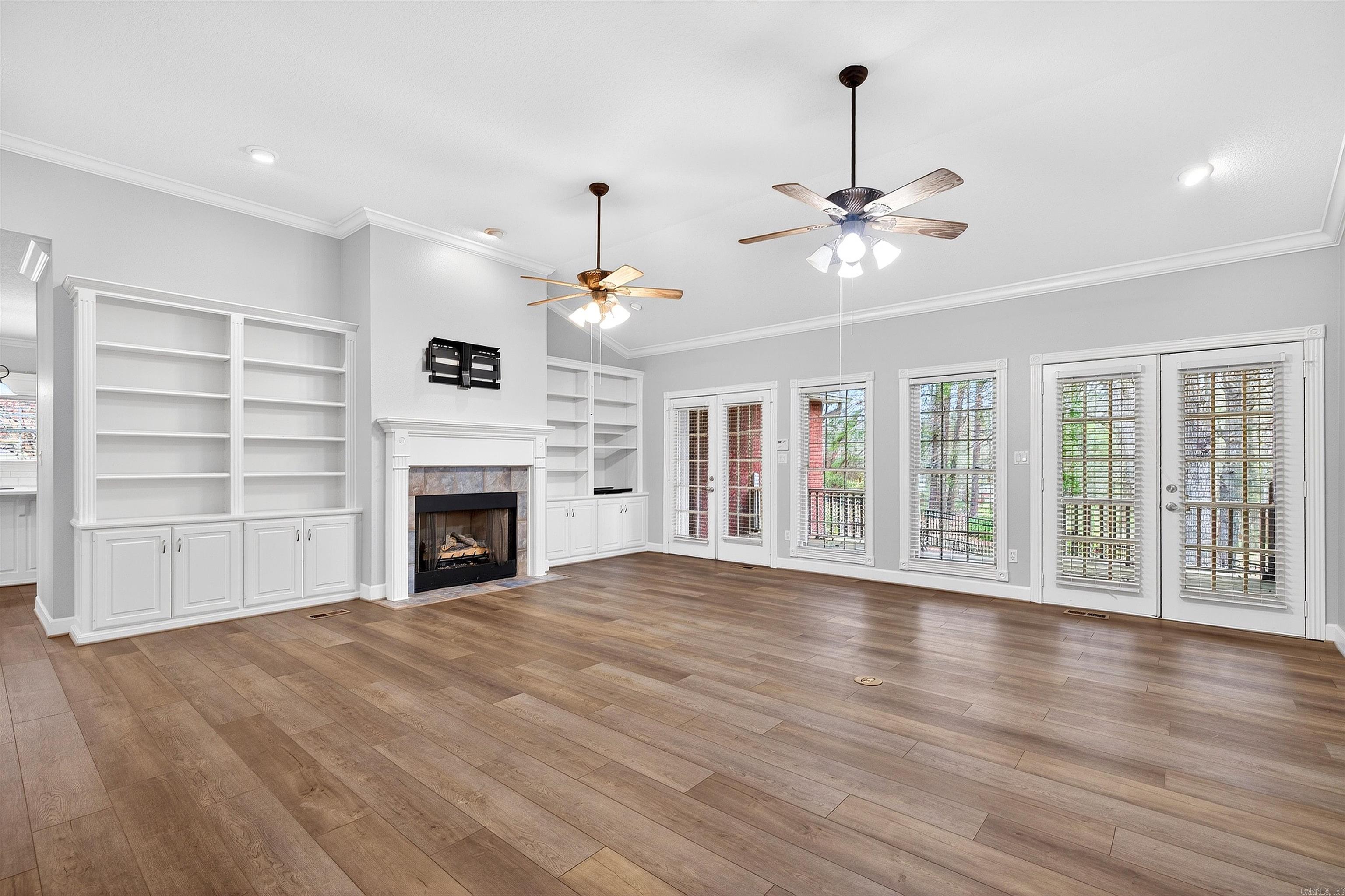 SHADOW RIDGE - Residential