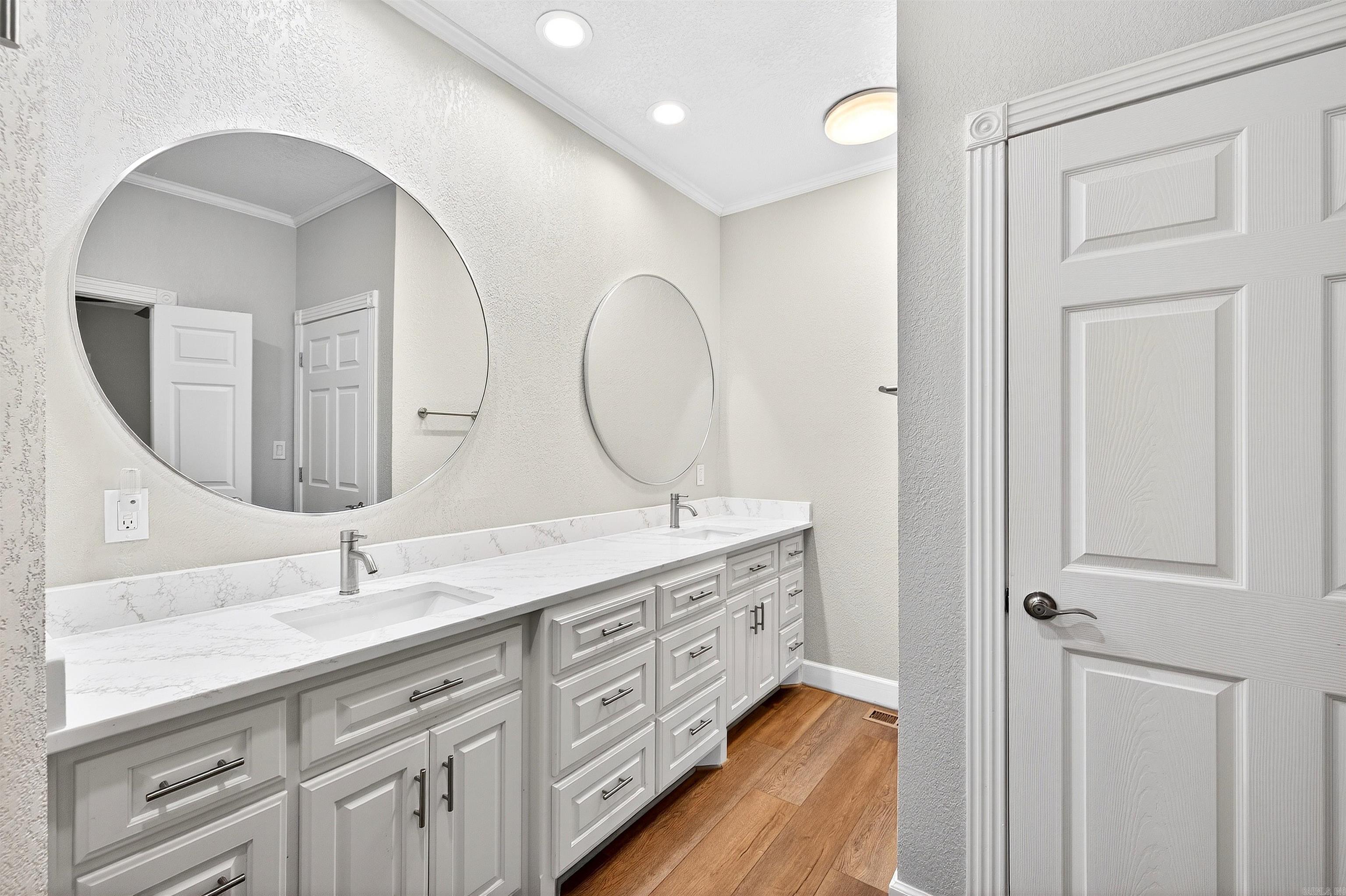 SHADOW RIDGE - Residential
