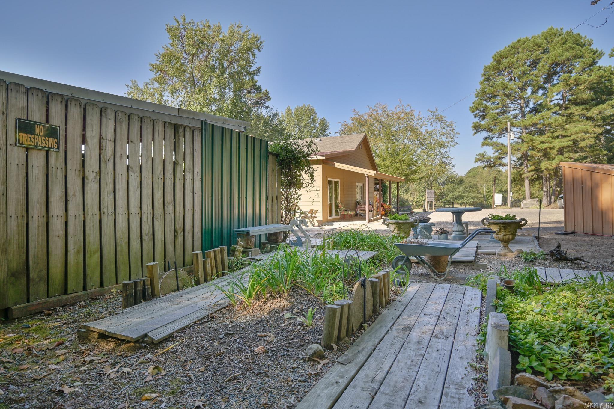 OLD COVE - Residential