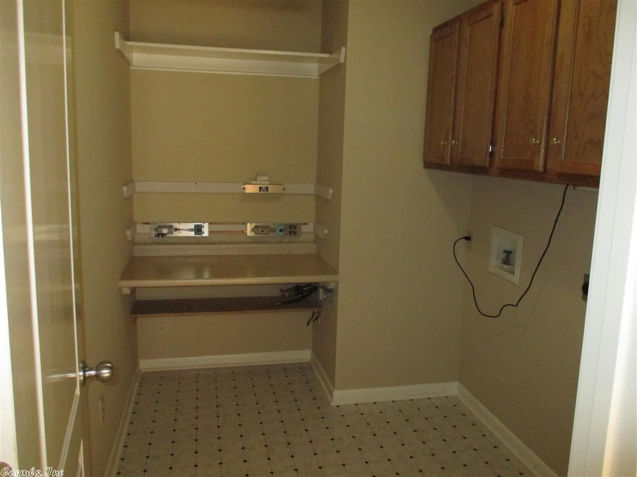 OAKCREST - Residential