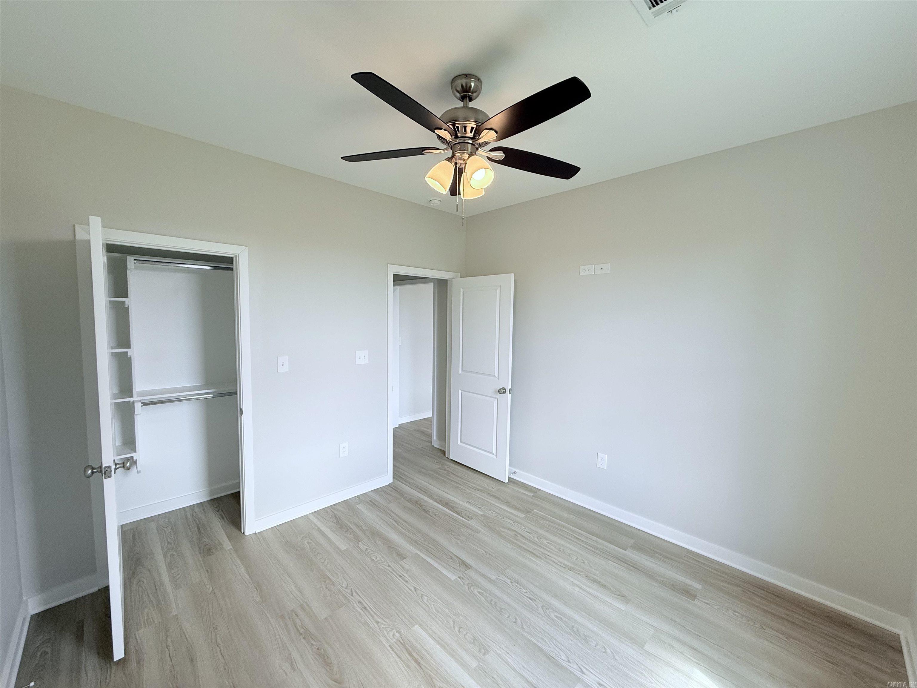WALNUT VALLEY - Residential