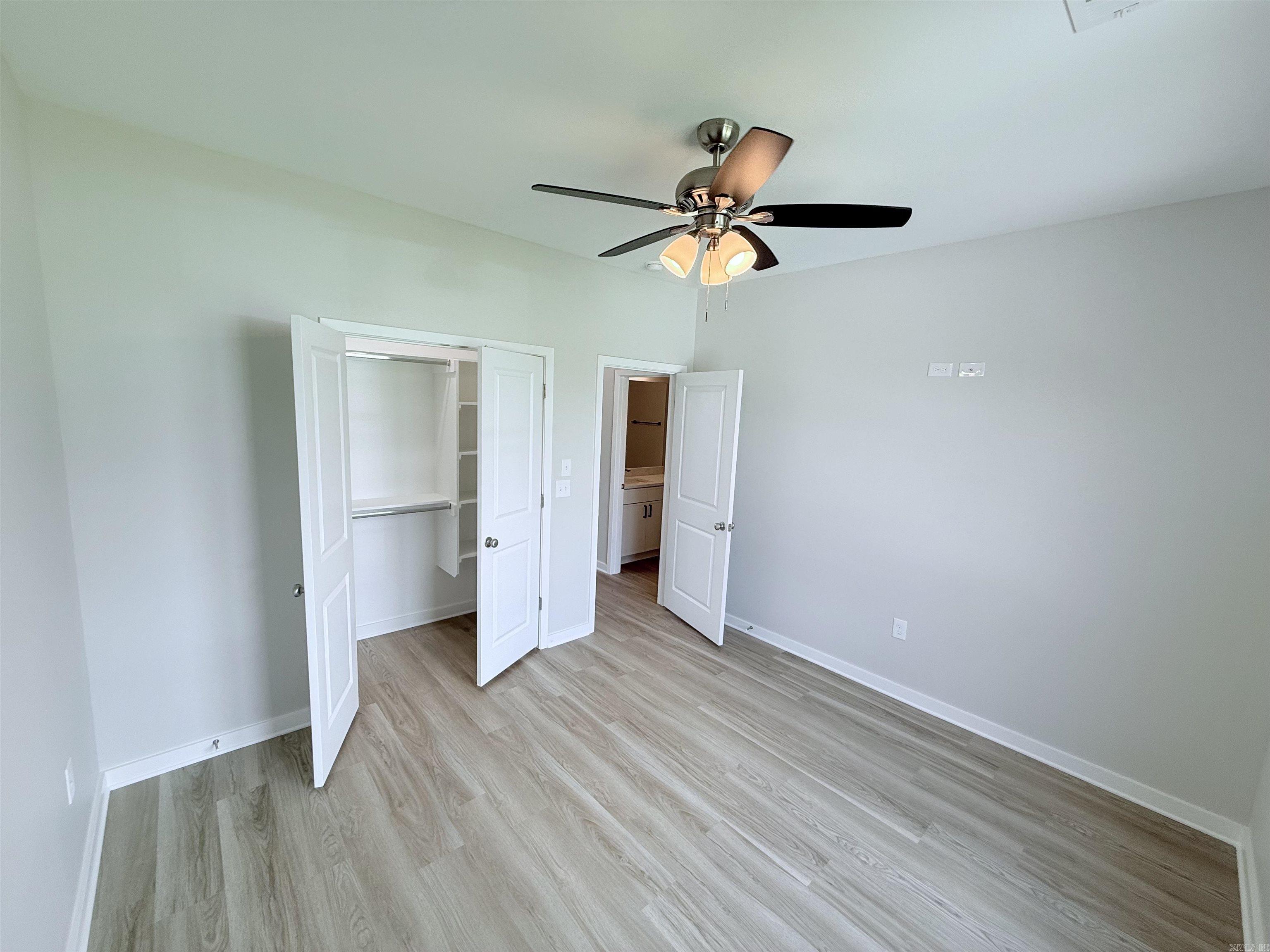 WALNUT VALLEY - Residential