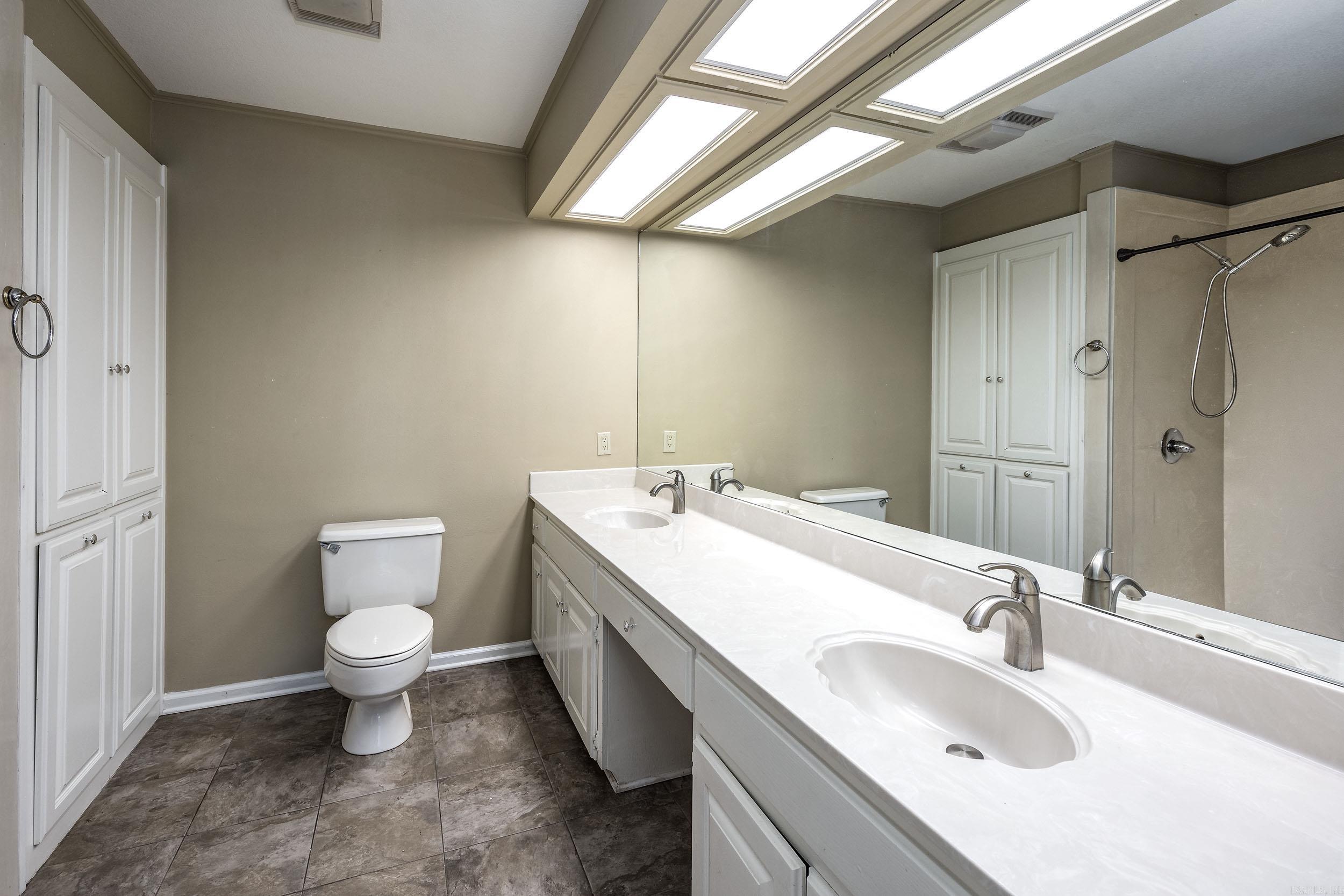Hamilton Gate #2 - Residential