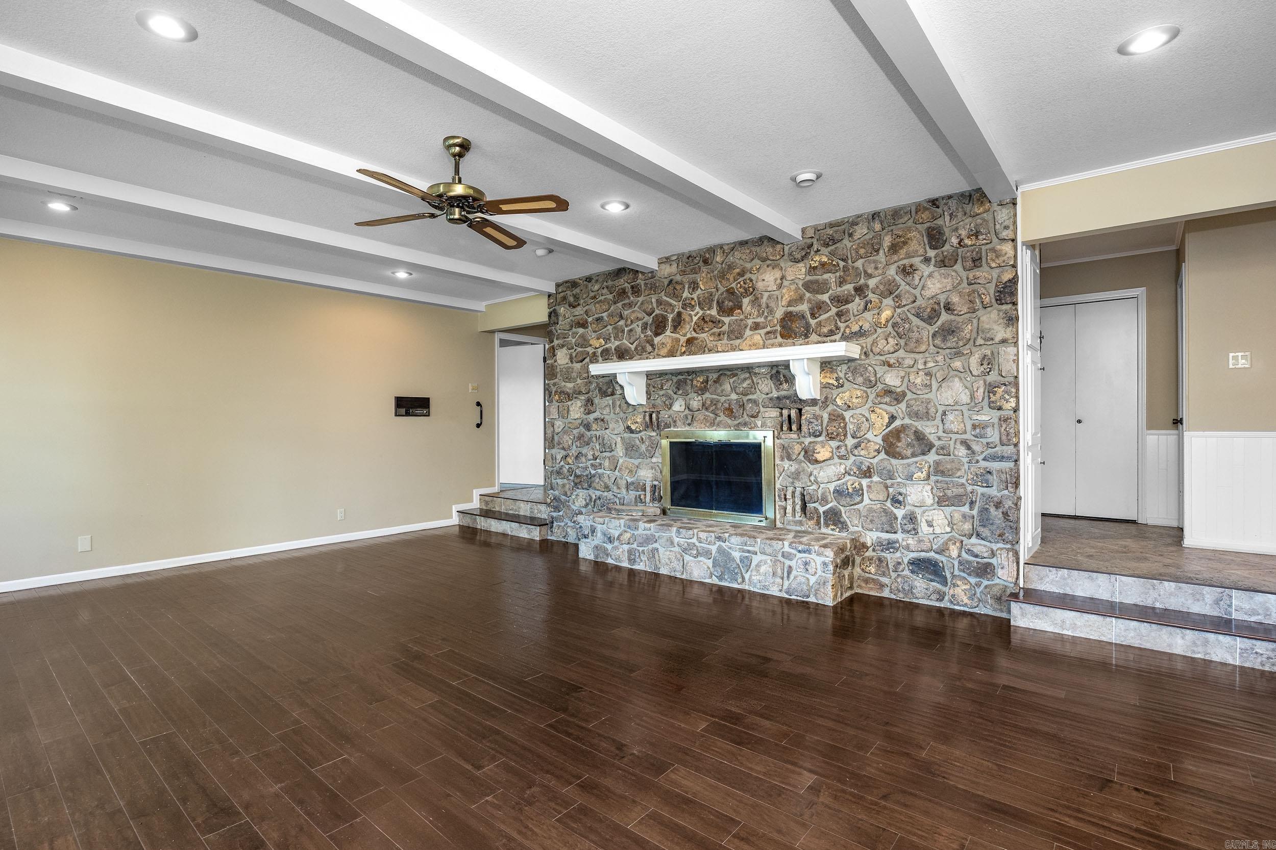 Hamilton Gate #2 - Residential