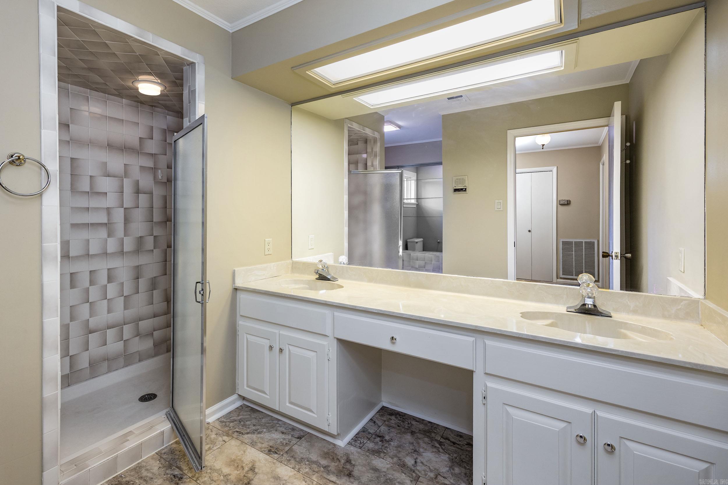 Hamilton Gate #2 - Residential