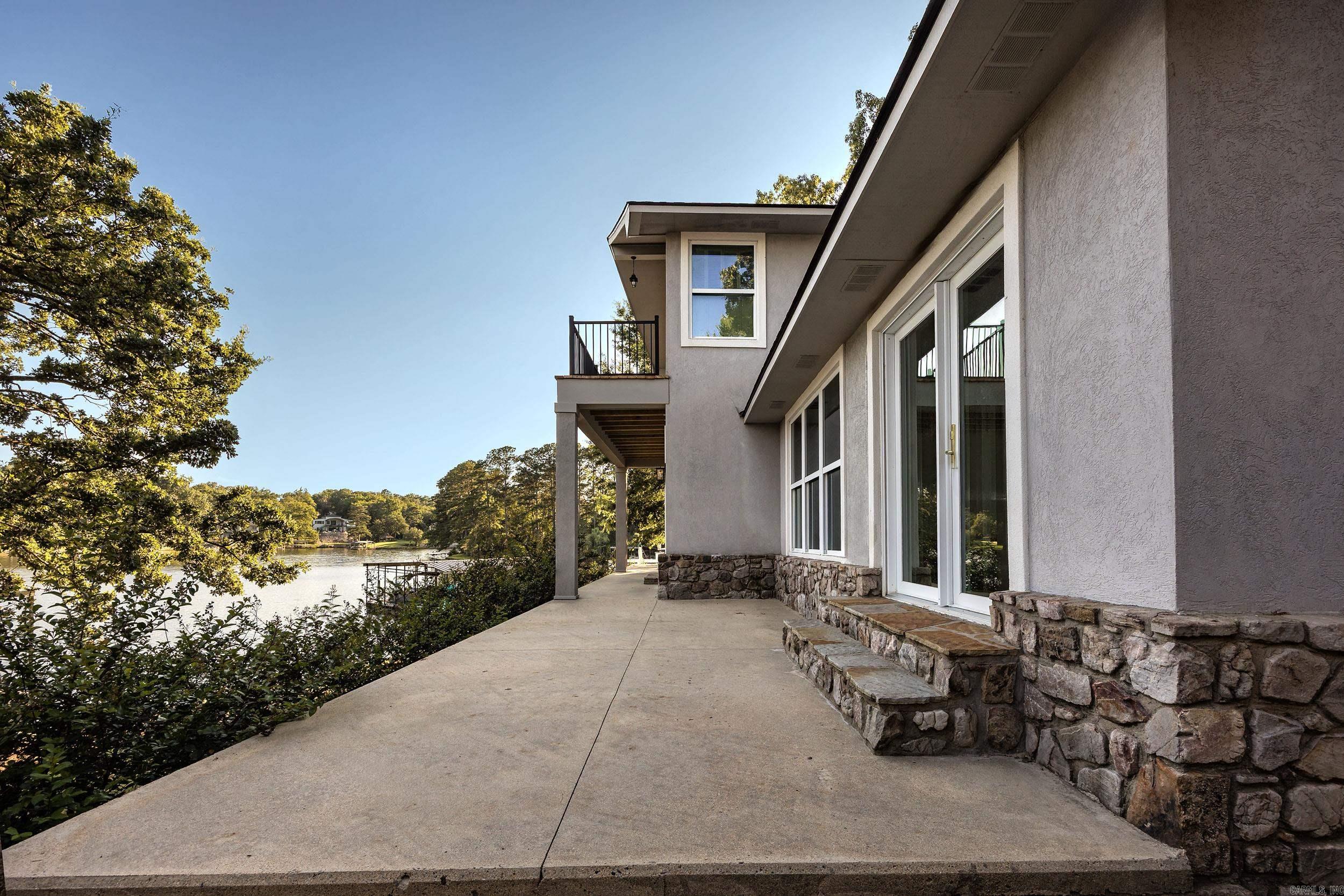 Hamilton Gate #2 - Residential