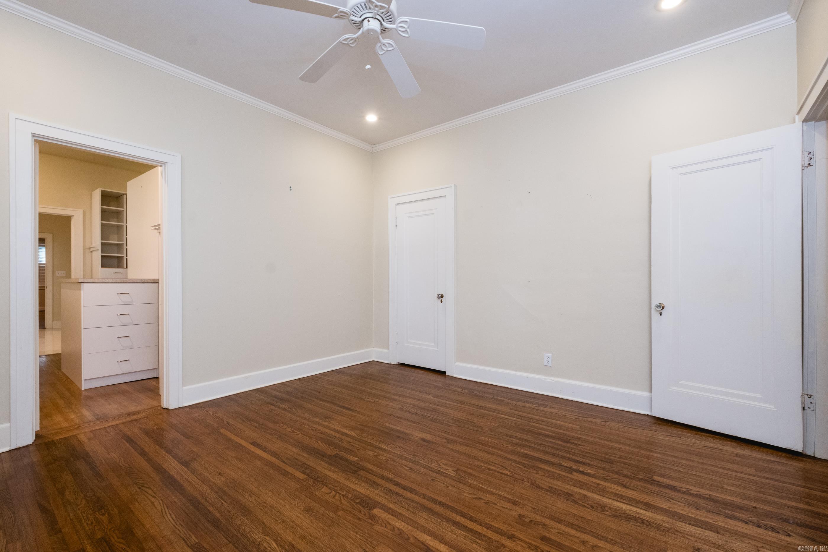 CLIFFEWOOD - Residential