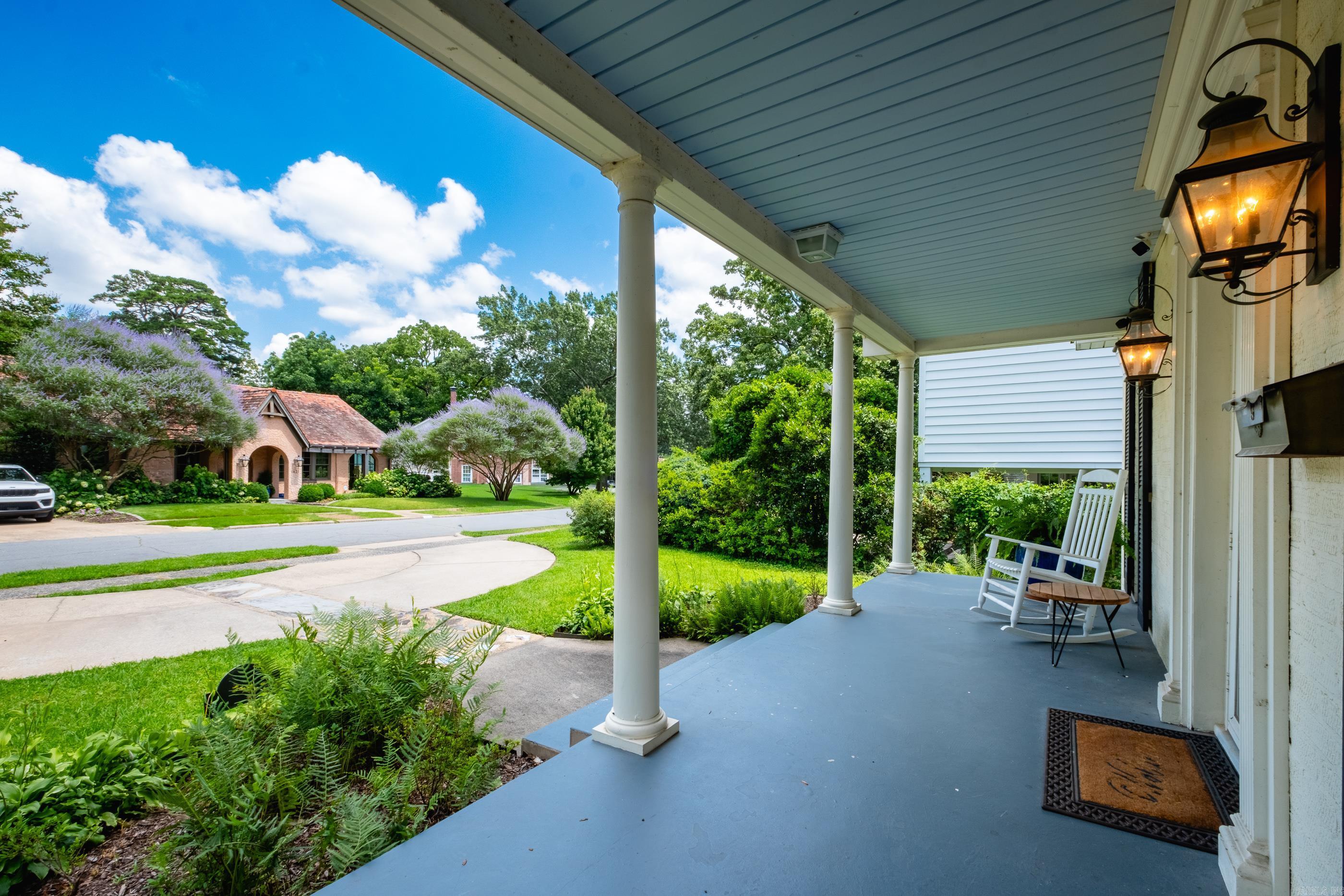 CLIFFEWOOD - Residential