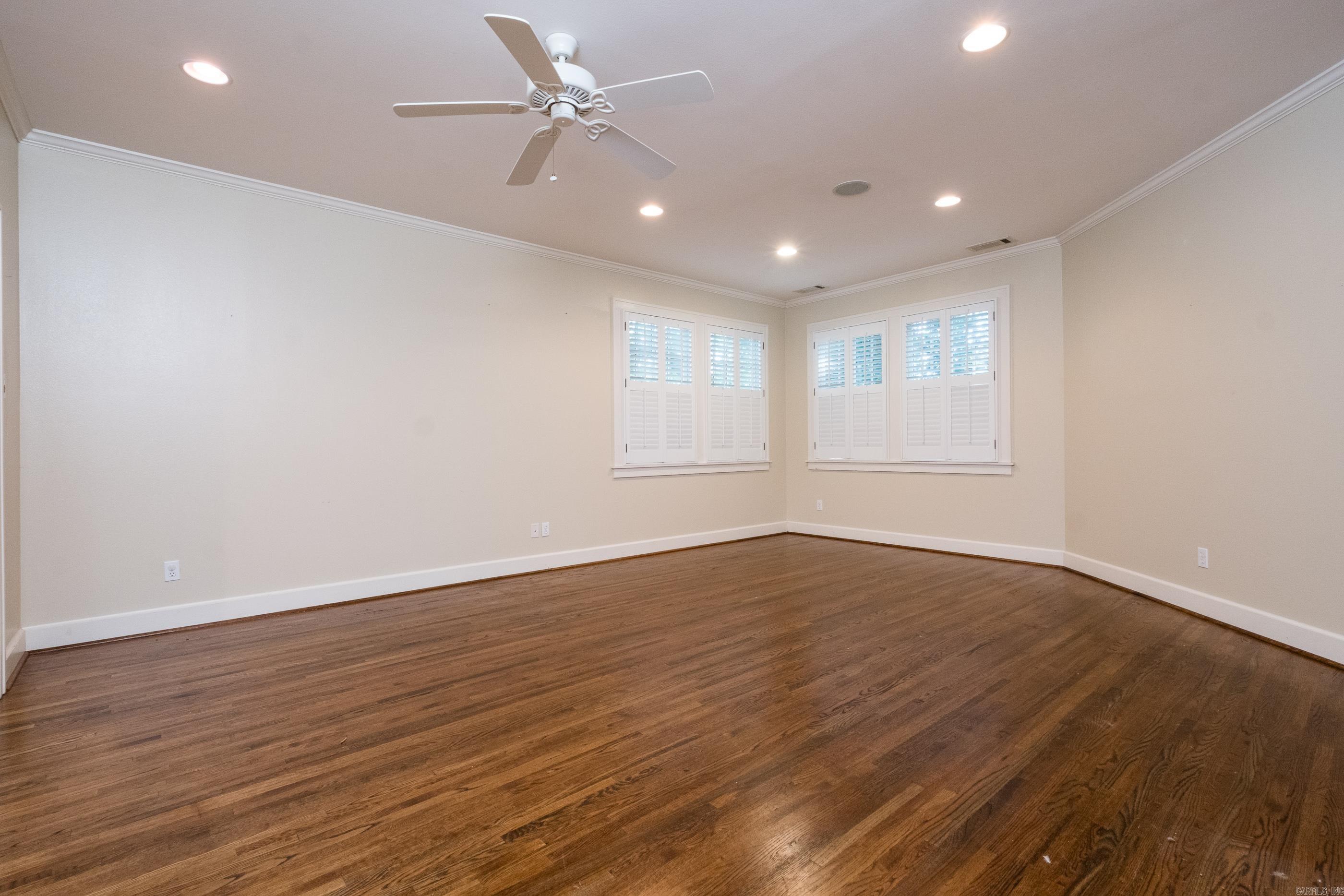 CLIFFEWOOD - Residential