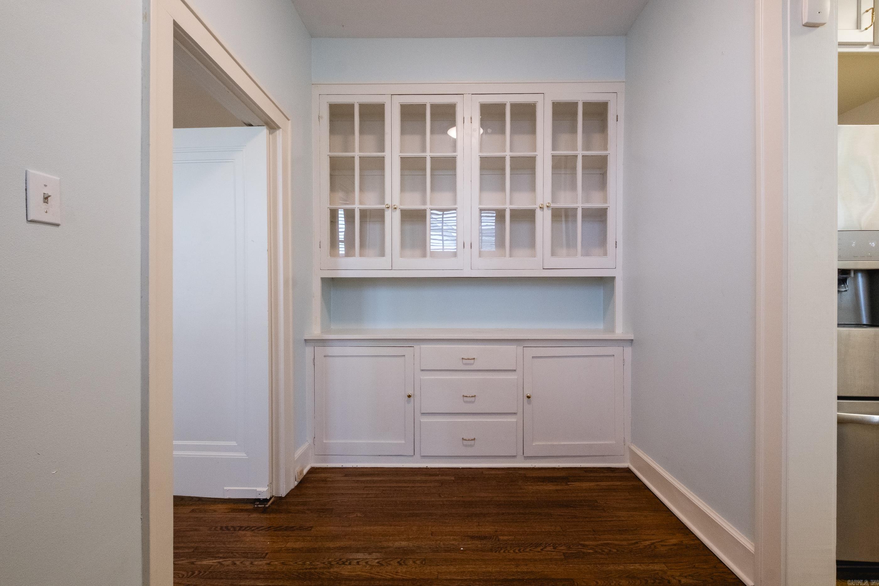 CLIFFEWOOD - Residential