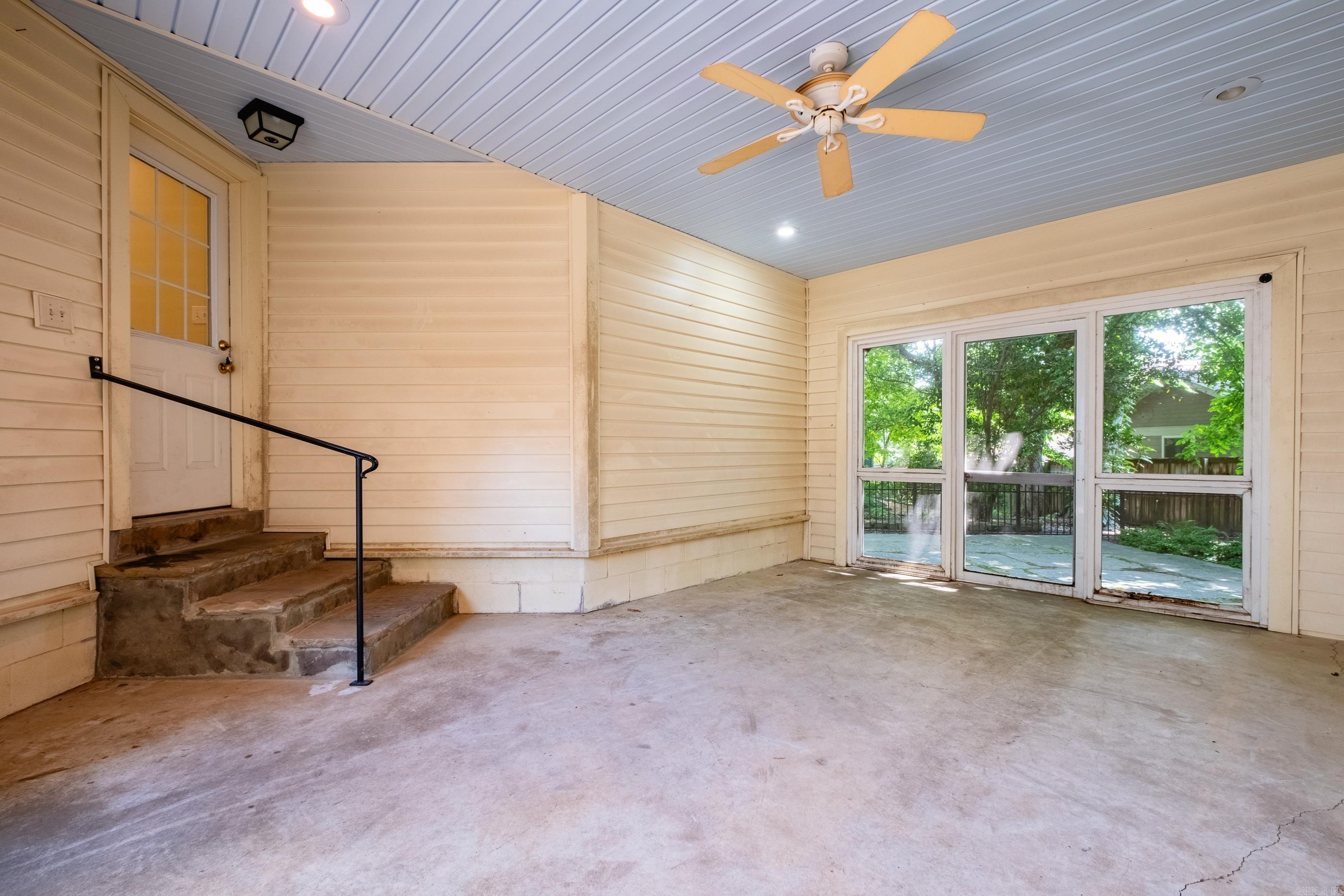 CLIFFEWOOD - Residential