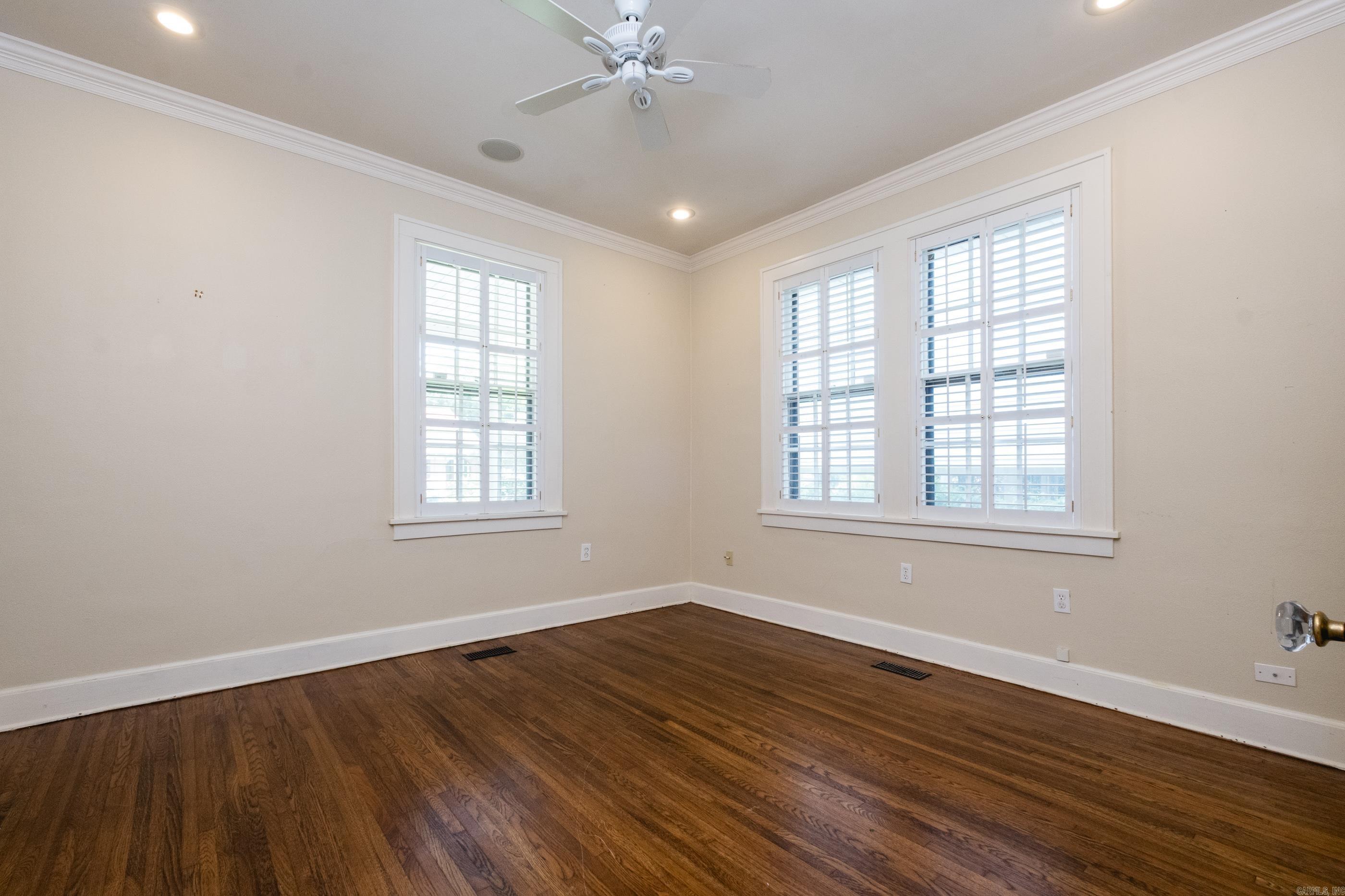 CLIFFEWOOD - Residential