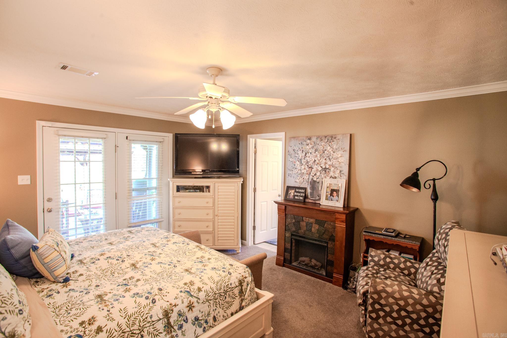 MALLARD'S CROSSING - Residential
