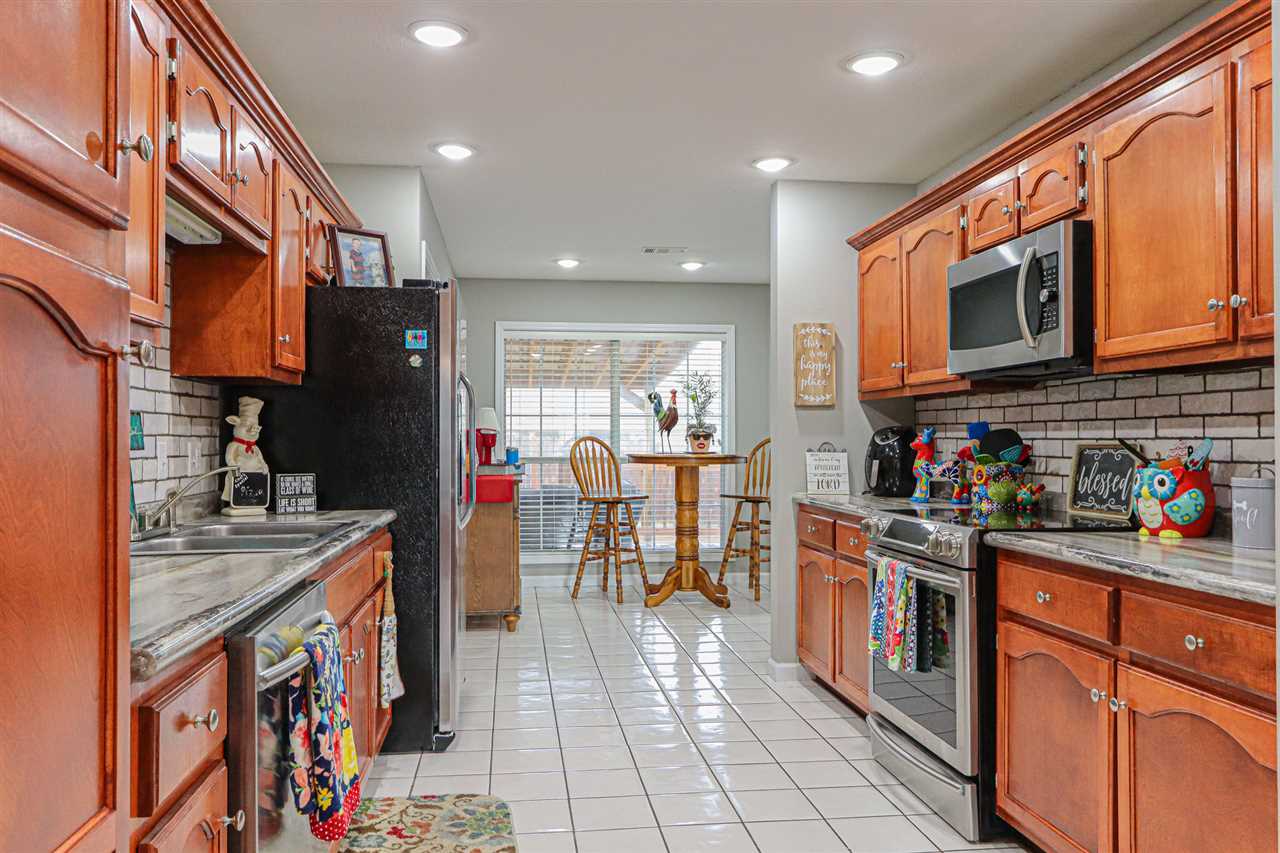 QUAIL MEADOWS - Residential