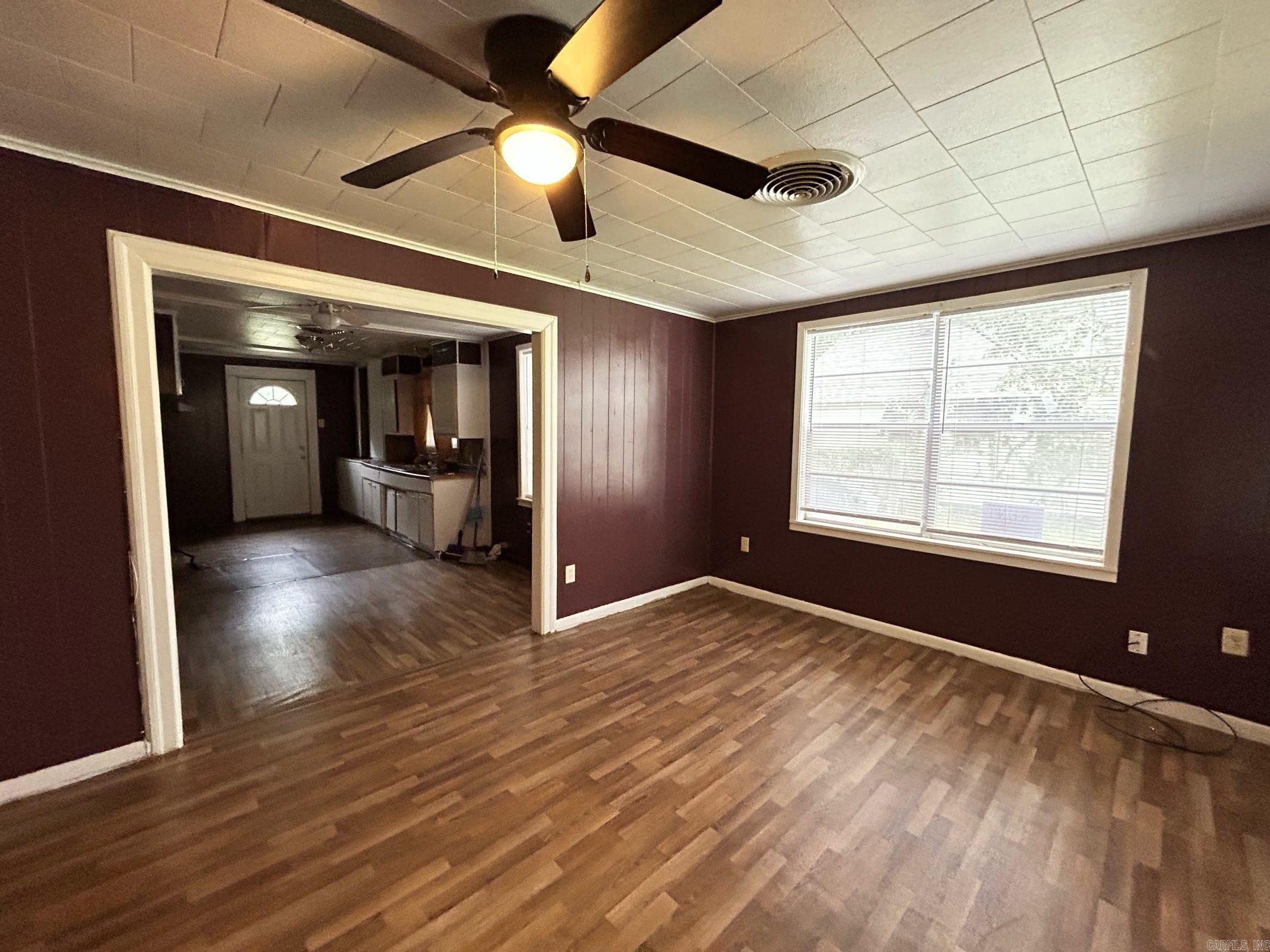 AUSTIN & TAYLOR ADDITION - Residential