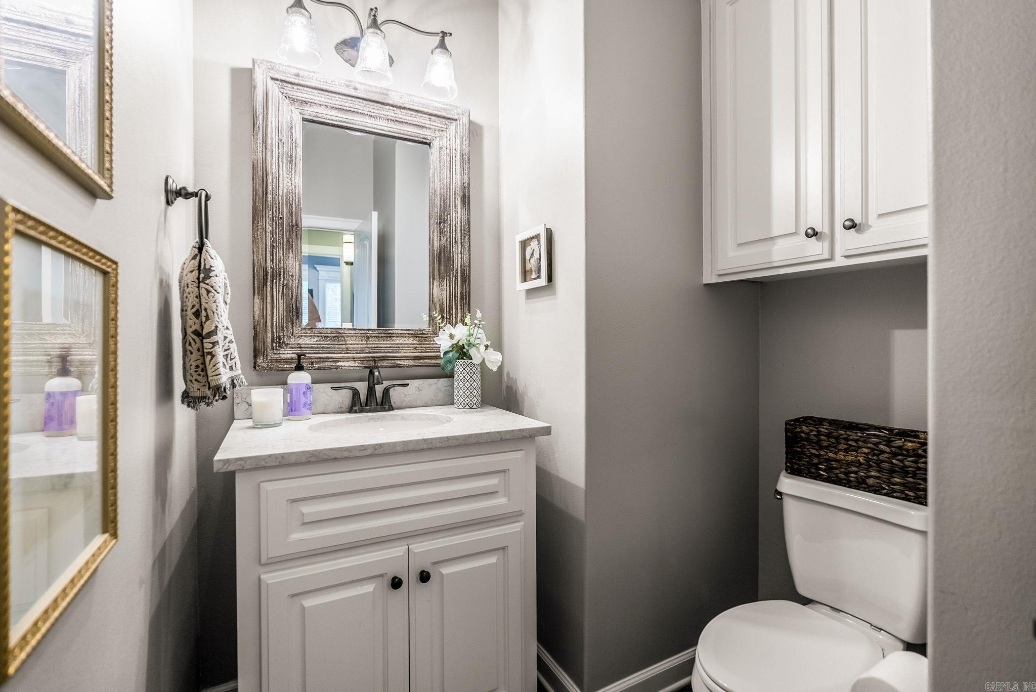 CHENAL VALLEY "TOURNAY CIRCLE" - Residential