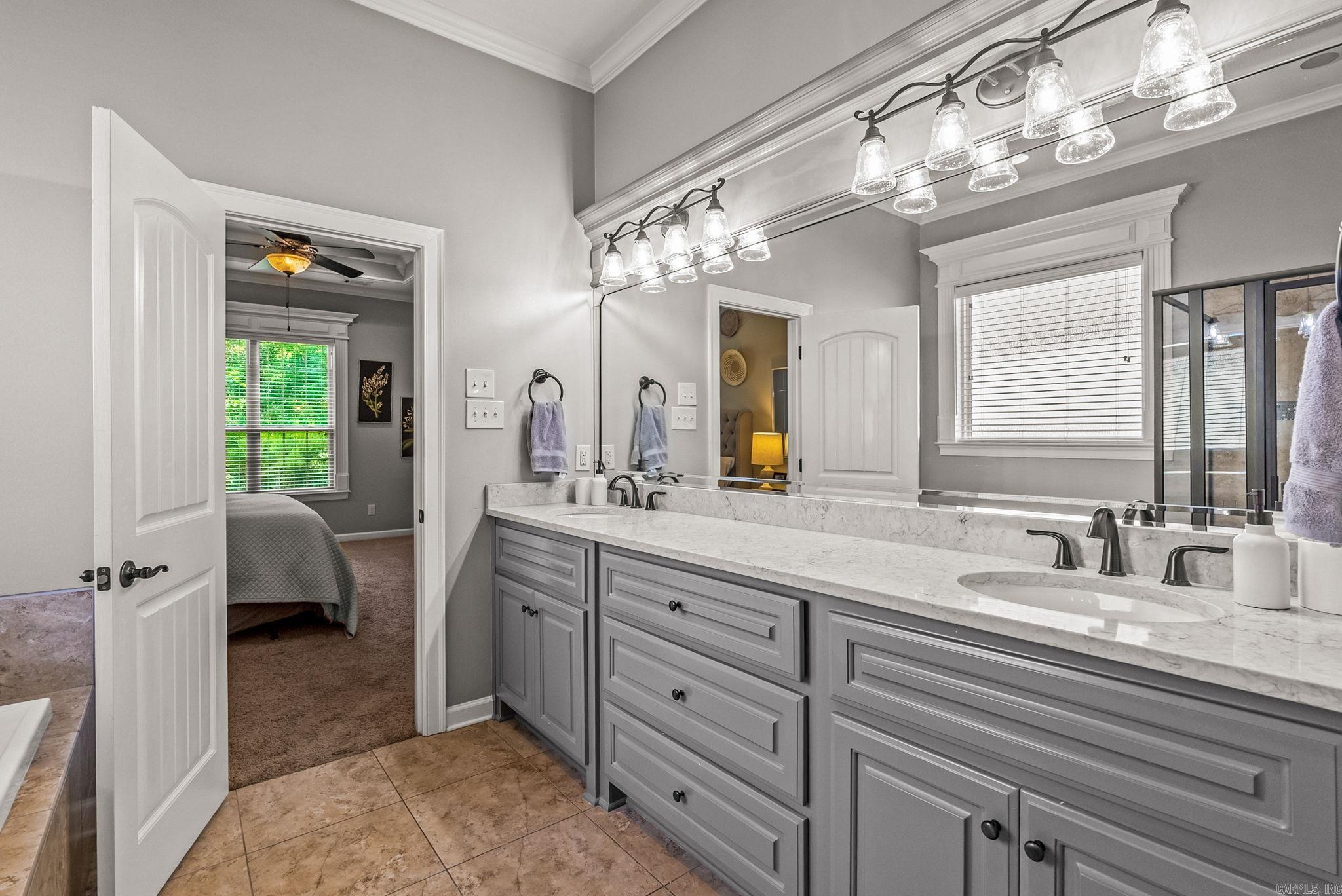 CHENAL VALLEY "TOURNAY CIRCLE" - Residential