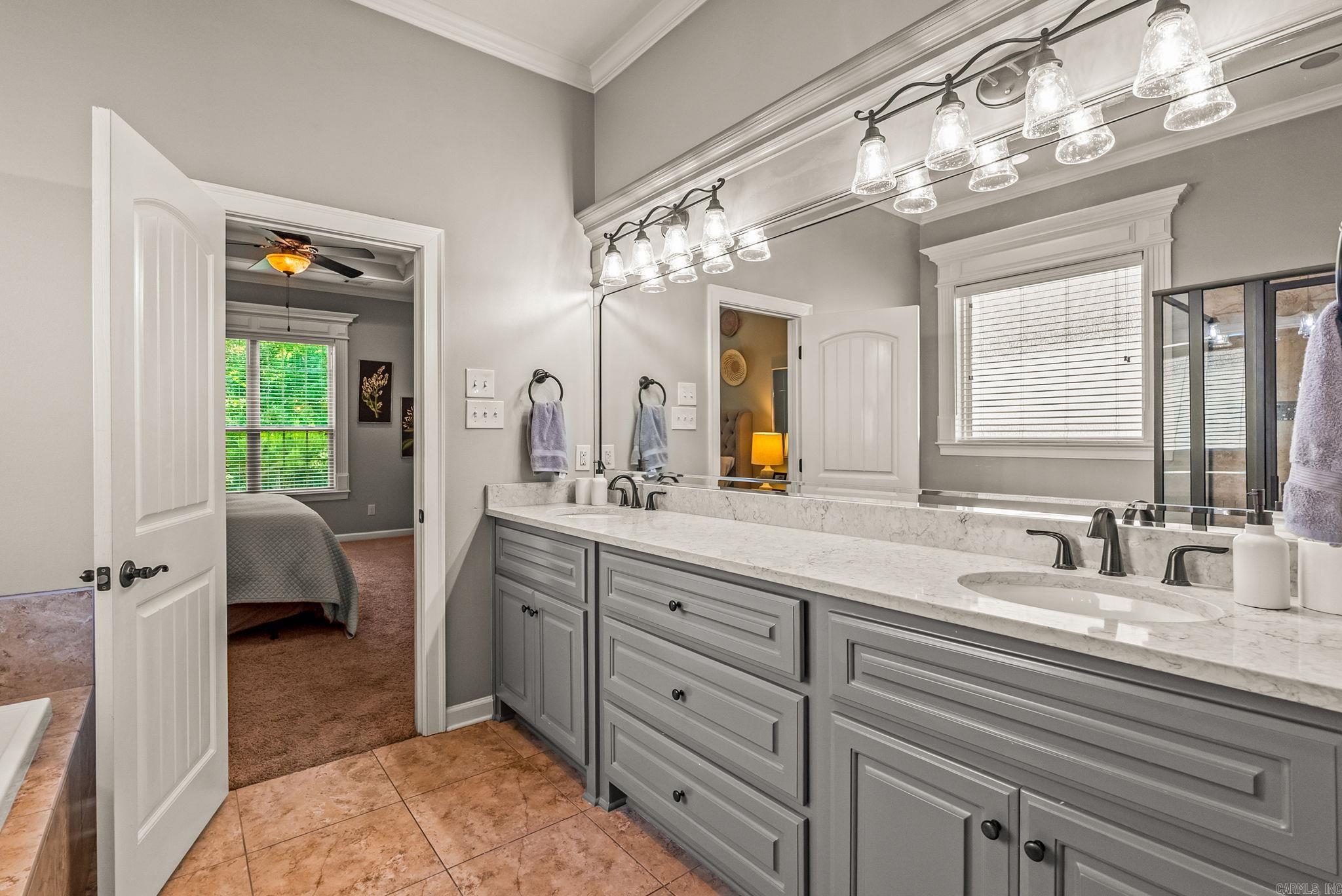 CHENAL VALLEY "TOURNAY CIRCLE" - Residential