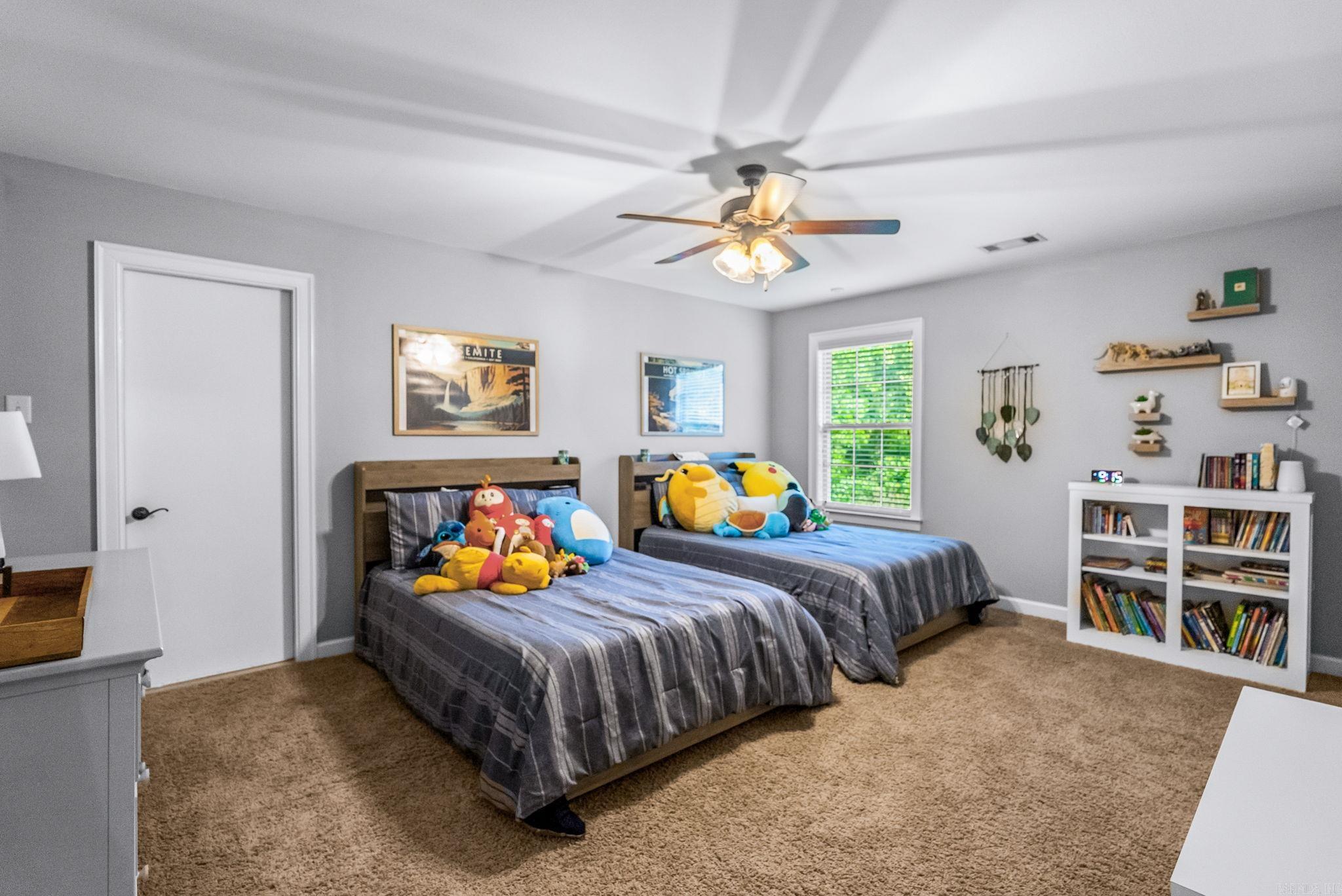 CHENAL VALLEY "TOURNAY CIRCLE" - Residential