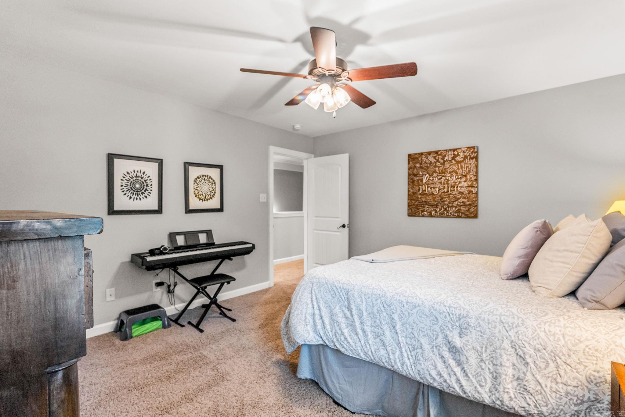 CHENAL VALLEY "TOURNAY CIRCLE" - Residential