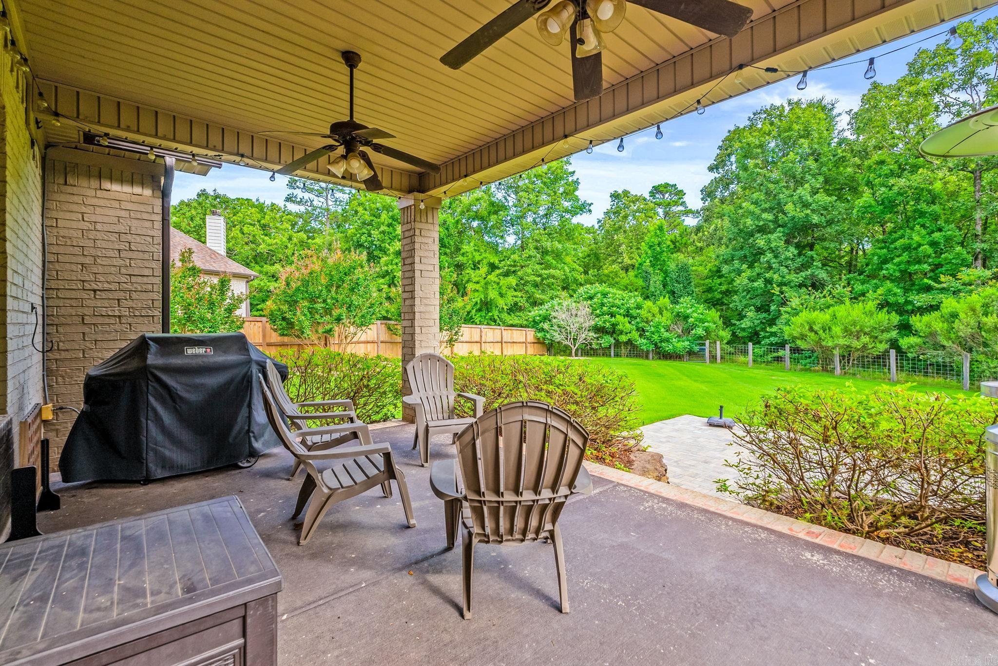CHENAL VALLEY "TOURNAY CIRCLE" - Residential