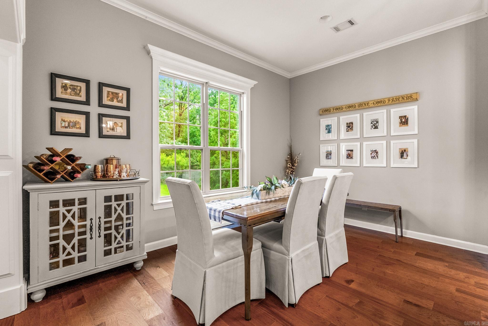 CHENAL VALLEY "TOURNAY CIRCLE" - Residential