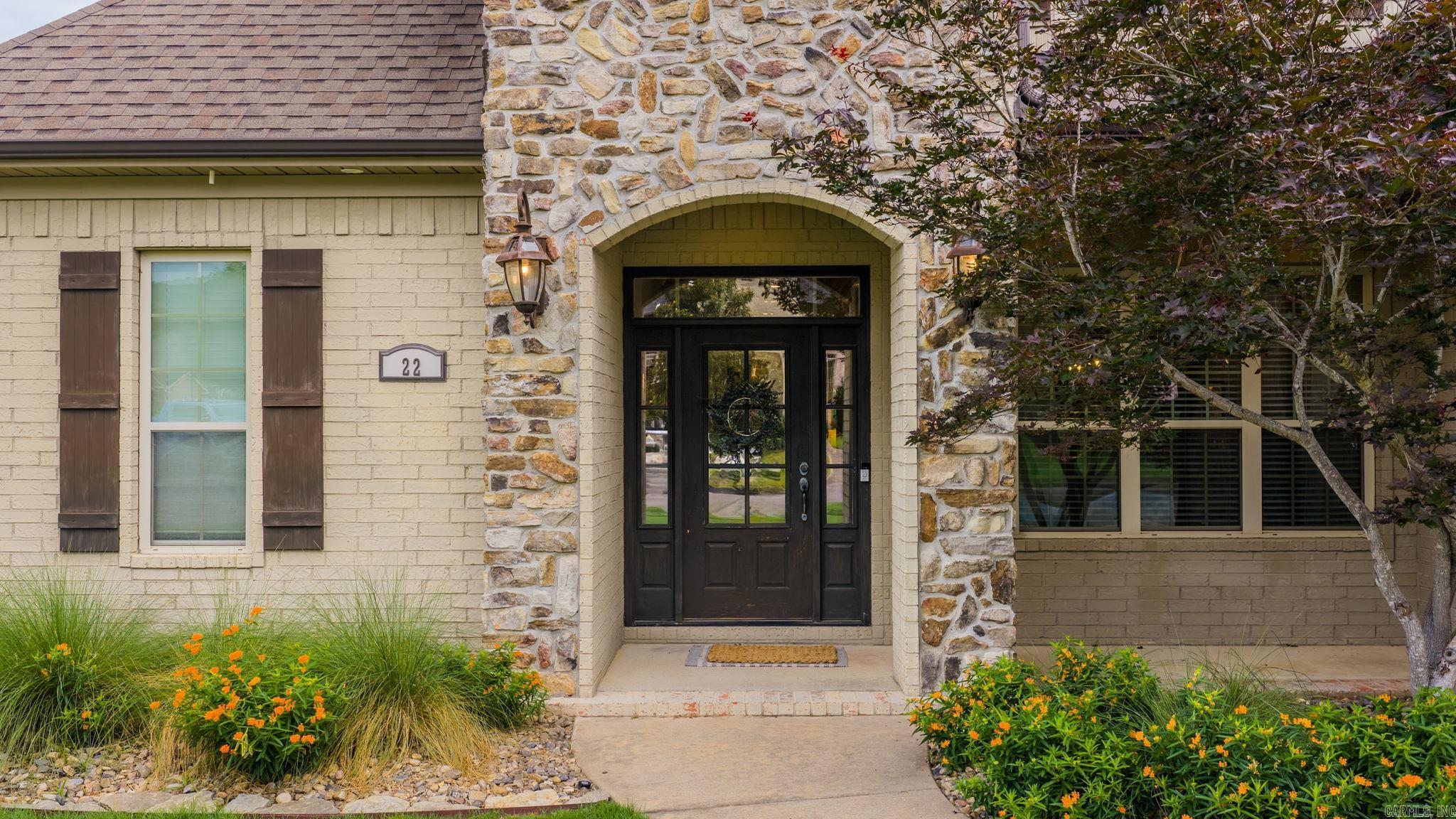 CHENAL VALLEY "TOURNAY CIRCLE" - Residential