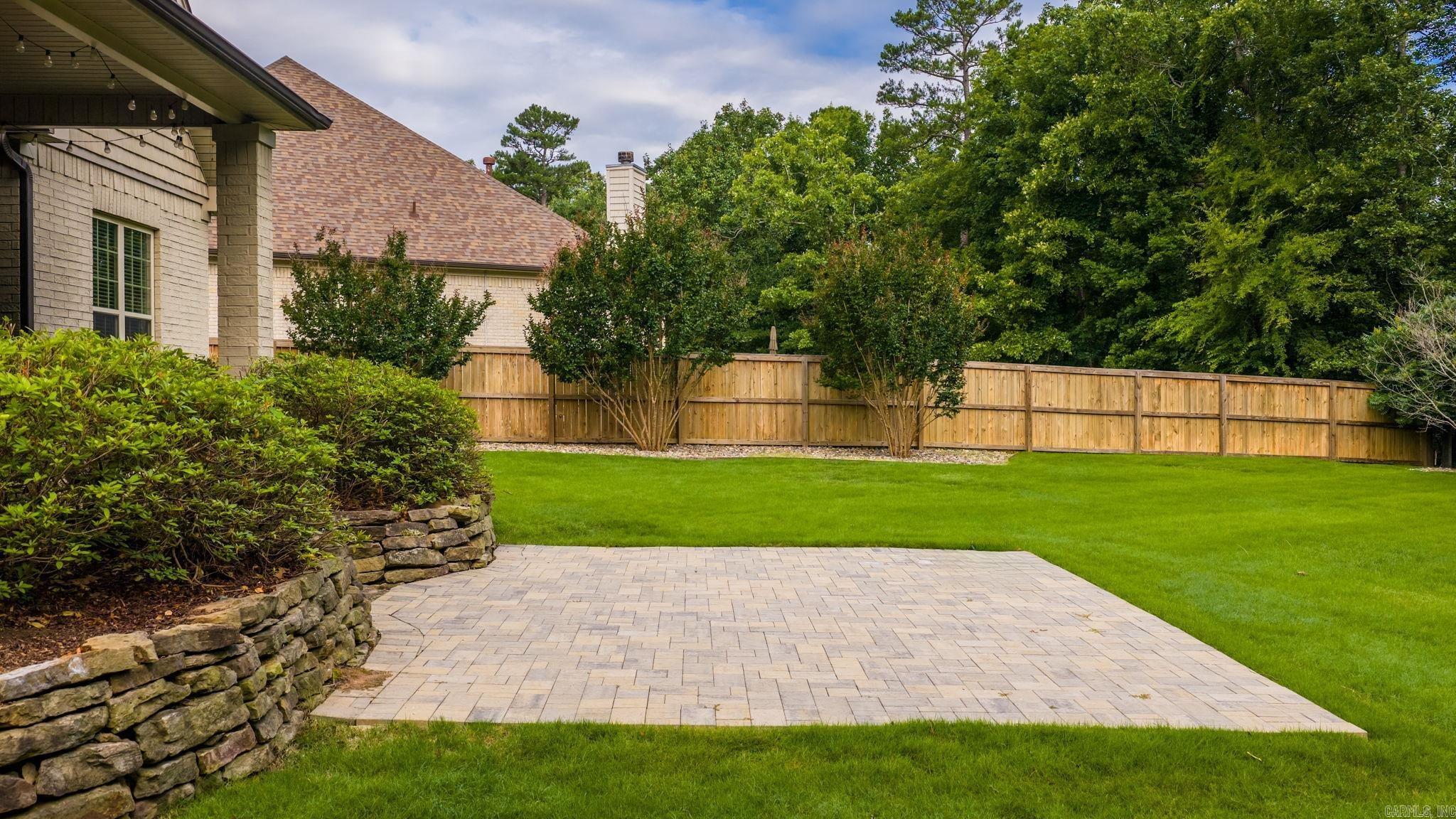 CHENAL VALLEY "TOURNAY CIRCLE" - Residential