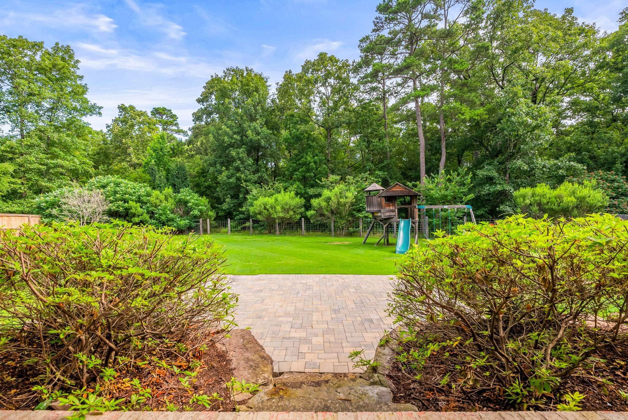 CHENAL VALLEY "TOURNAY CIRCLE" - Residential